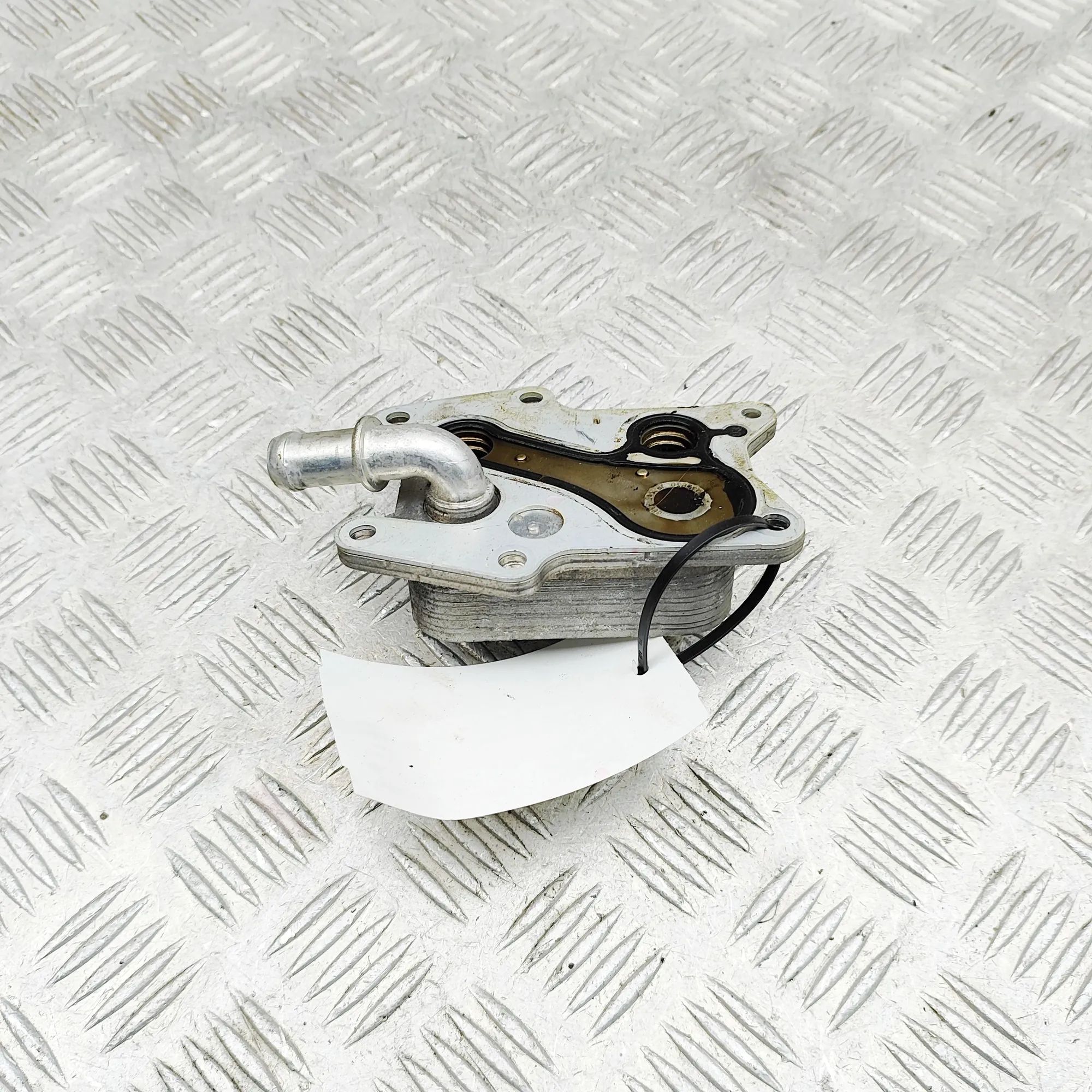 Mercedes-Benz A (W176) Öljynjäähdytin Oil Cooler — MERCEDES BENZ C-CLASS (W205) (2013...