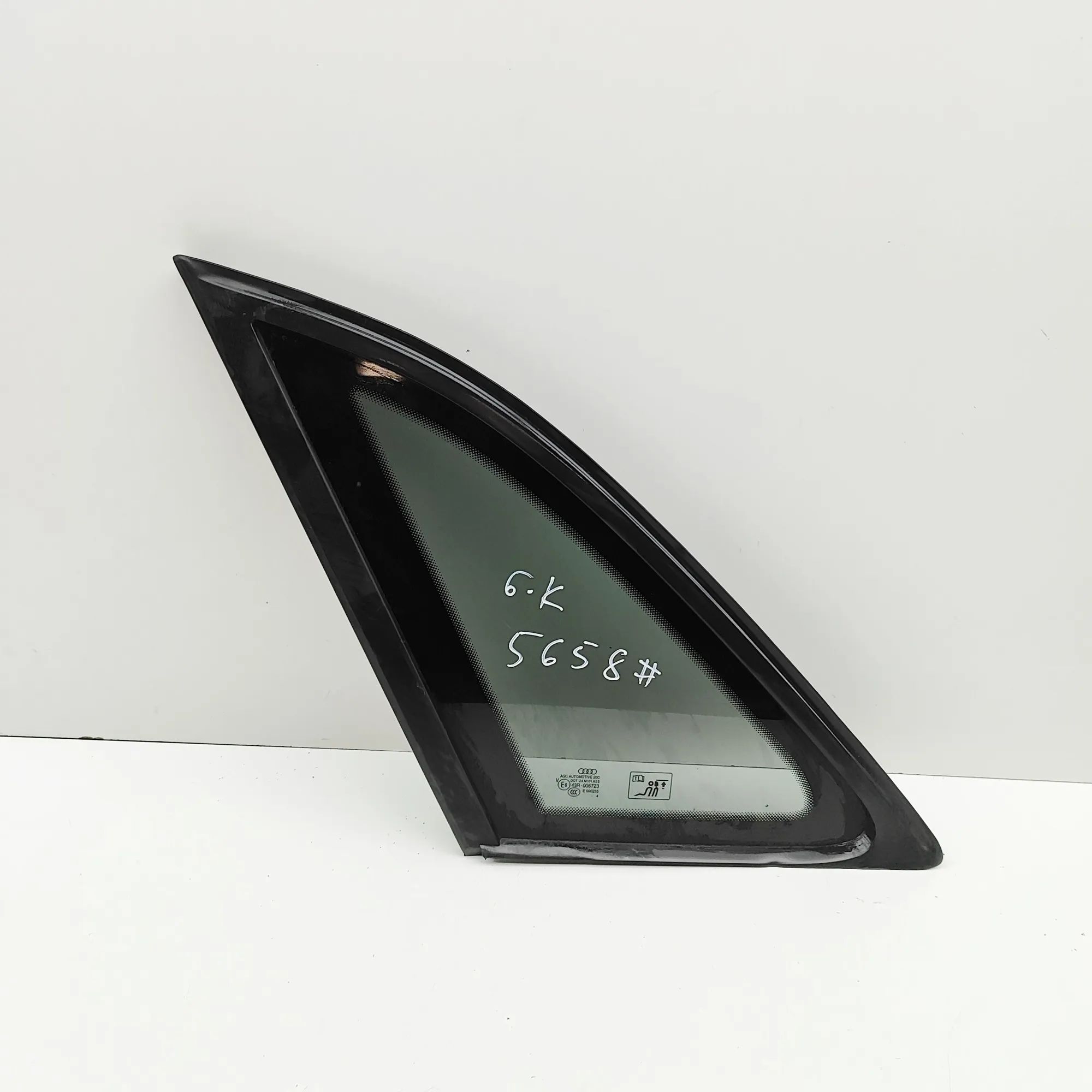 Audi Q3 (8U) Rear Left Quarter Window Rear Left Quarter Window — AUDI Q3 (8U) (2011-2...