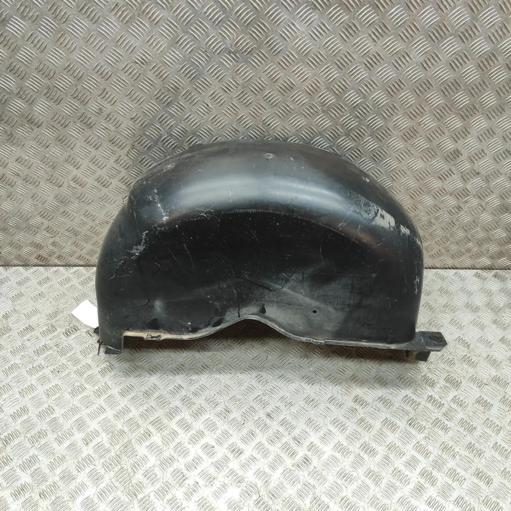 Volkswagen Transporter (T6, Caravelle, Multivan) Rear Right Arch Liner Rear Right Arch Liner — VW TRANSPORTER (VI T6 V...