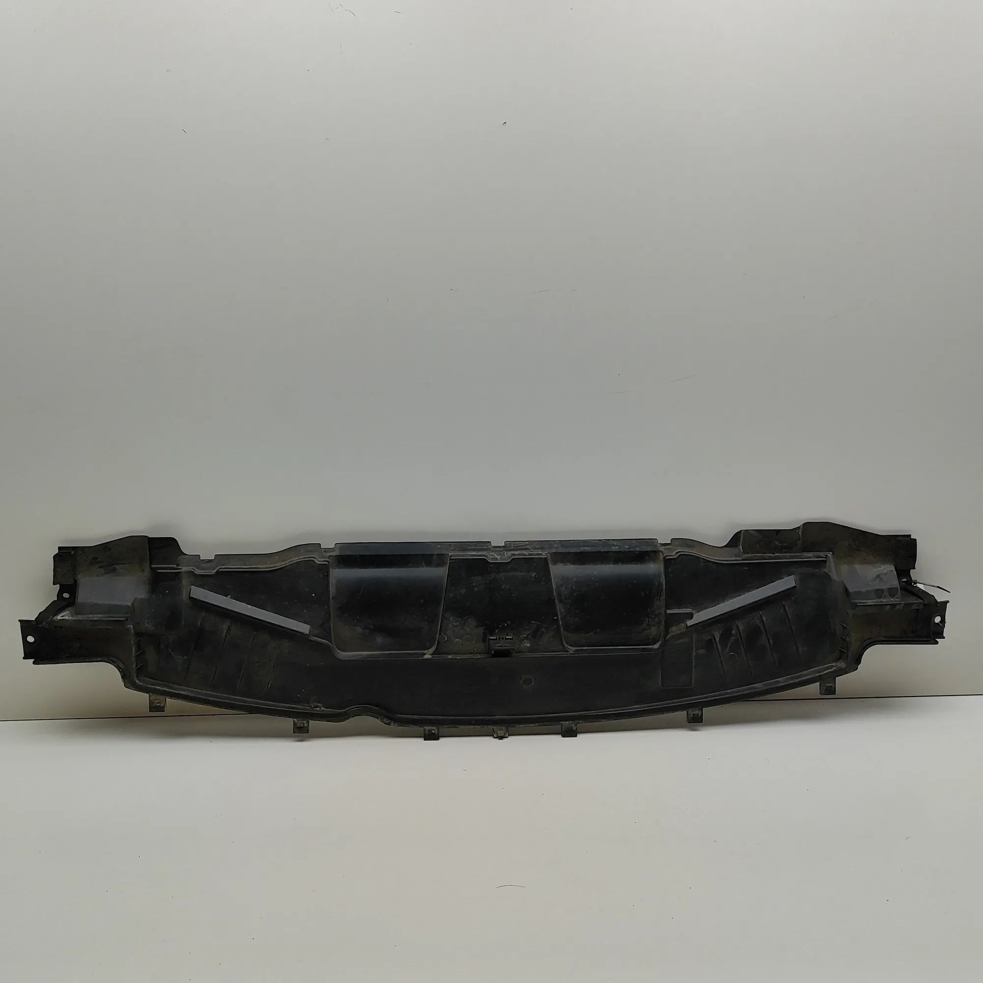 Ford Transit Connect / Tourneo Connect Front Wiper Cowl Trim Front Wiper Cowl Trim — FORD TRANSIT (COURIER) ...