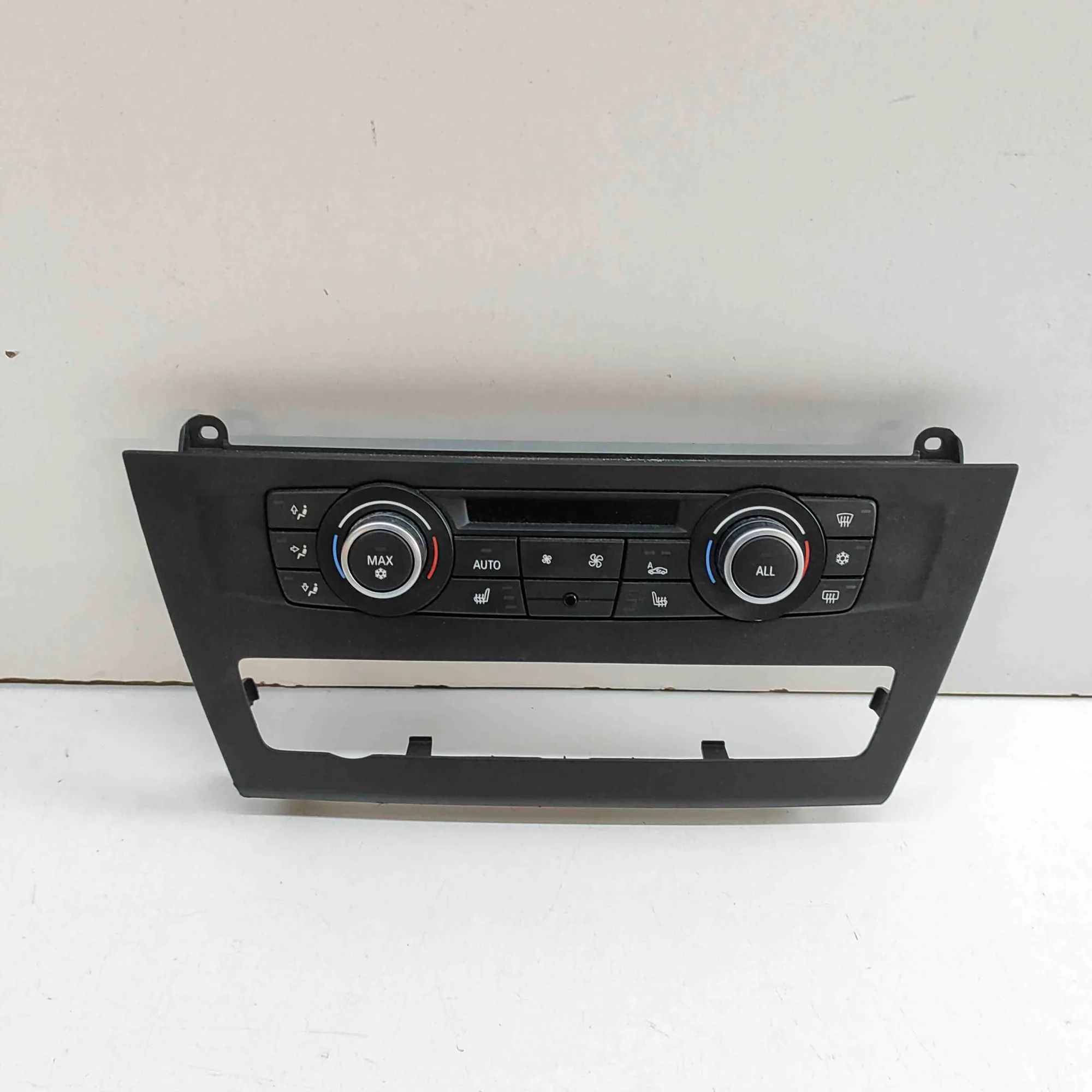 BMW X3 (F25) Climate control unit Climate control unit — BMW X3 (F25) (2010-2017)...