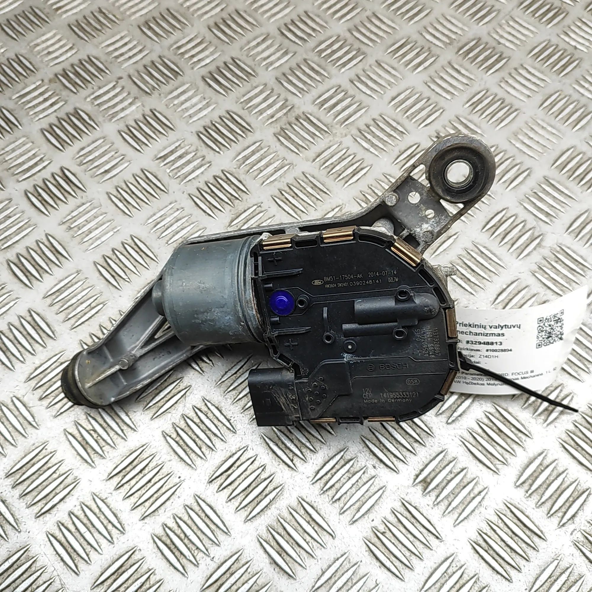 Ford Focus Front Windshield Wiper Mechanism Motor Front Windshield Wiper Mechanism Motor — FORD F...