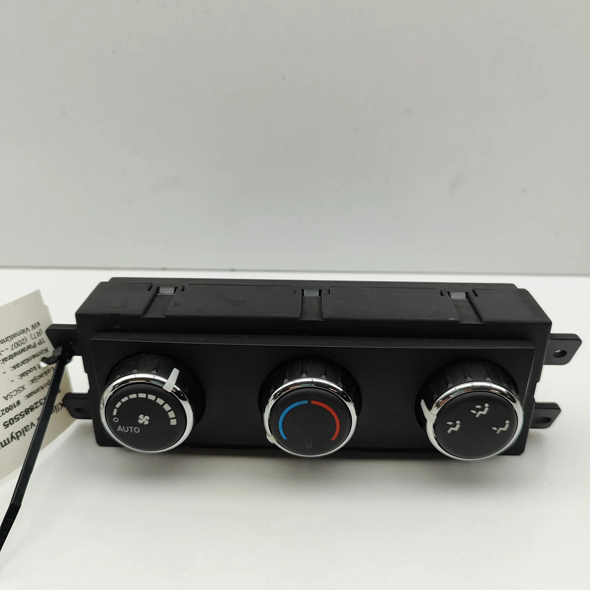 Chrysler Grand Voyager / Town & Country Climate control unit Climate control unit — CHRYSLER GRAND (VOYAGER ...