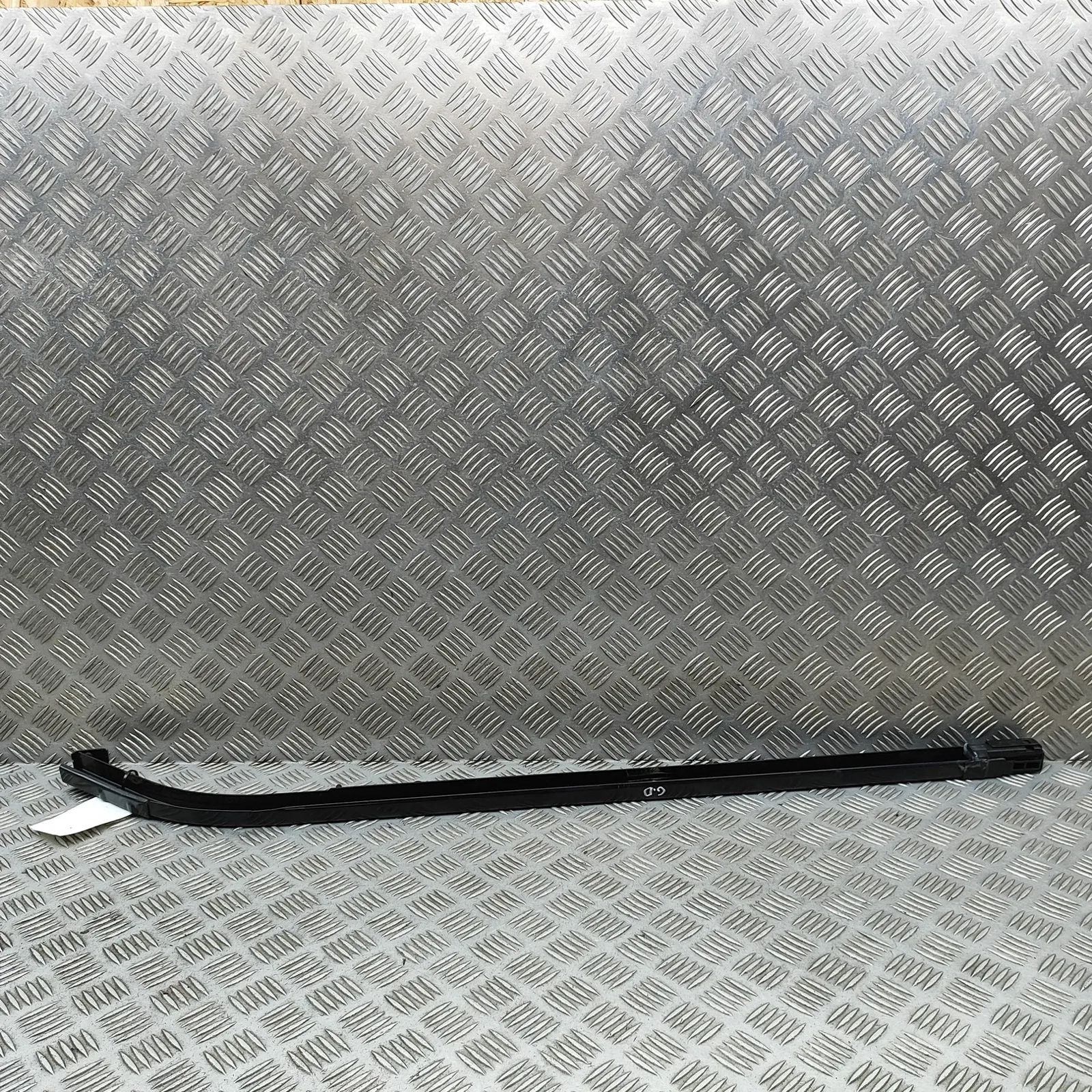Mercedes-Benz V / Vito / EQV (W447) Sliding Door Rail Sliding Door Rail — MERCEDES BENZ VITO (Tourer ...