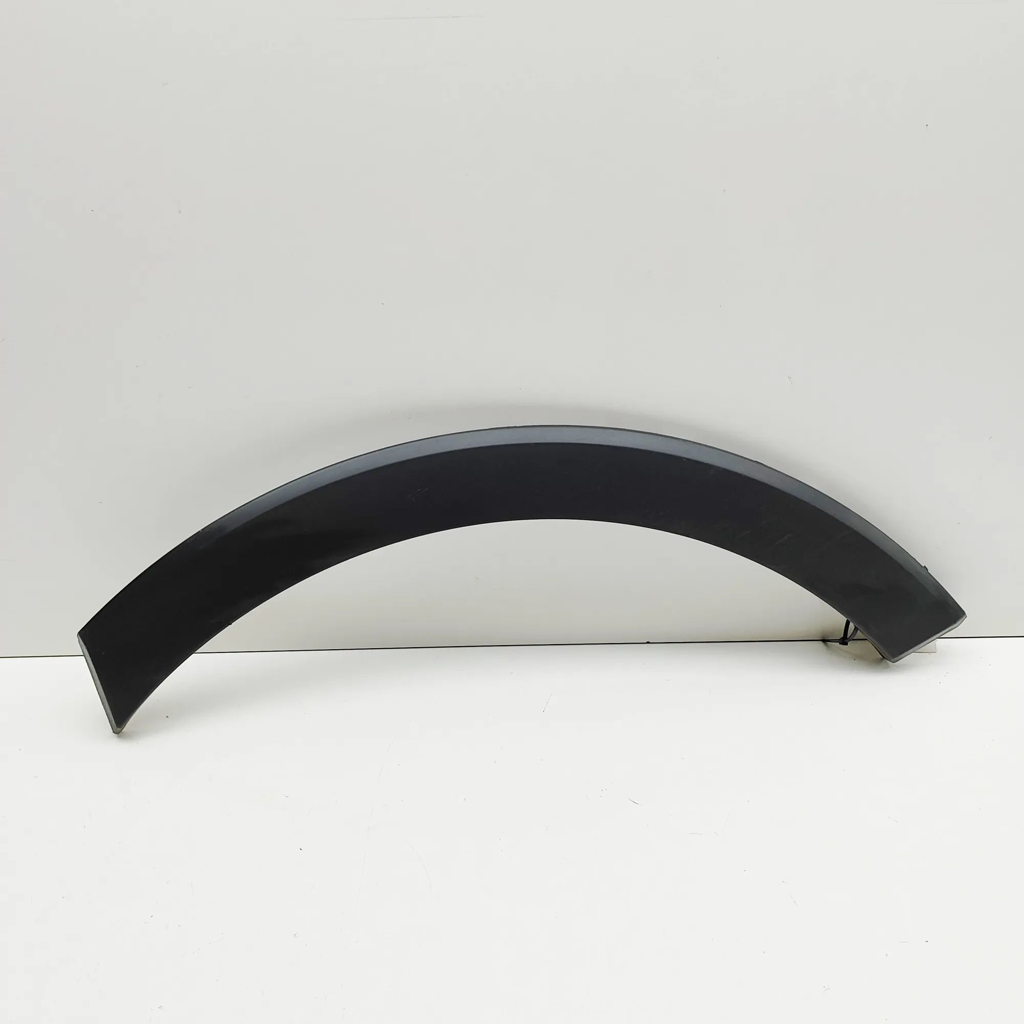 Ford Transit Connect / Tourneo Connect Wheel arch trim — front right Wheel arch trim — front right — FORD TRANSIT (V...