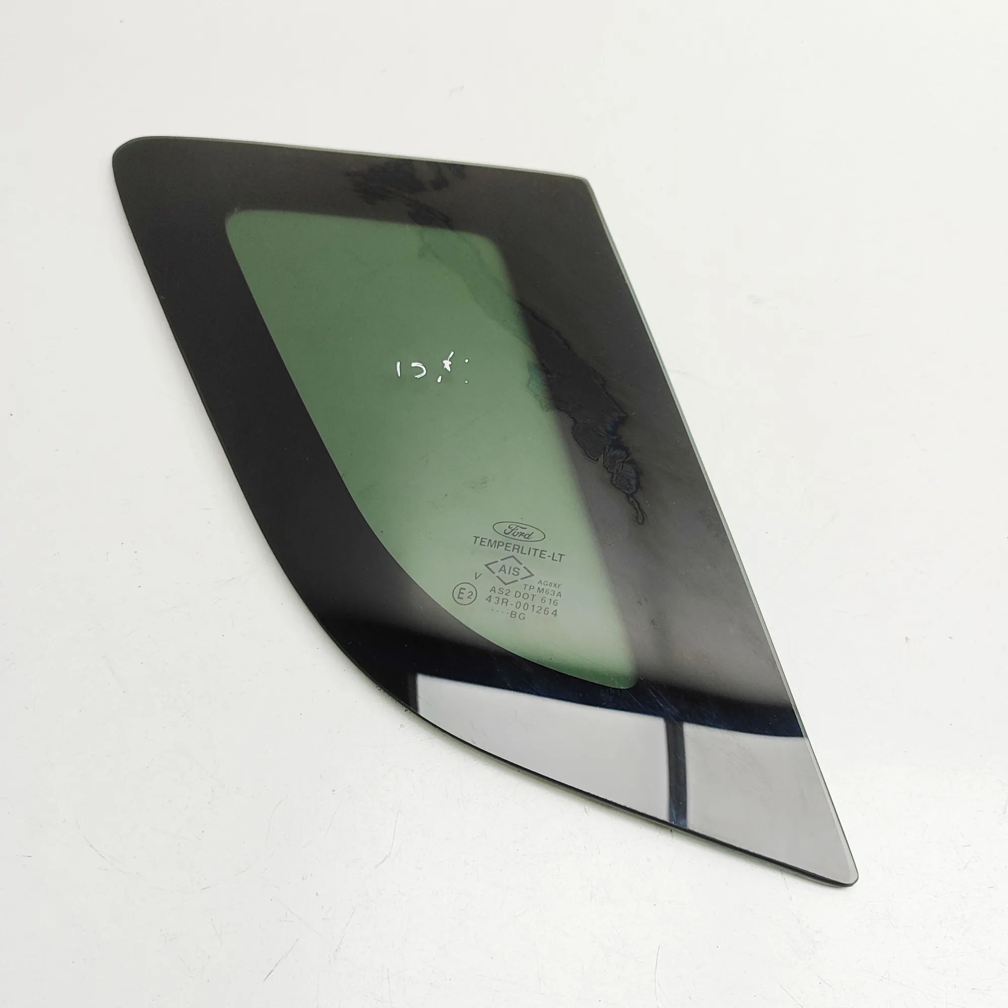 Ford EcoSport Rear Left Quarter Window Rear Left Quarter Window — FORD ECOSPORT (2011-...