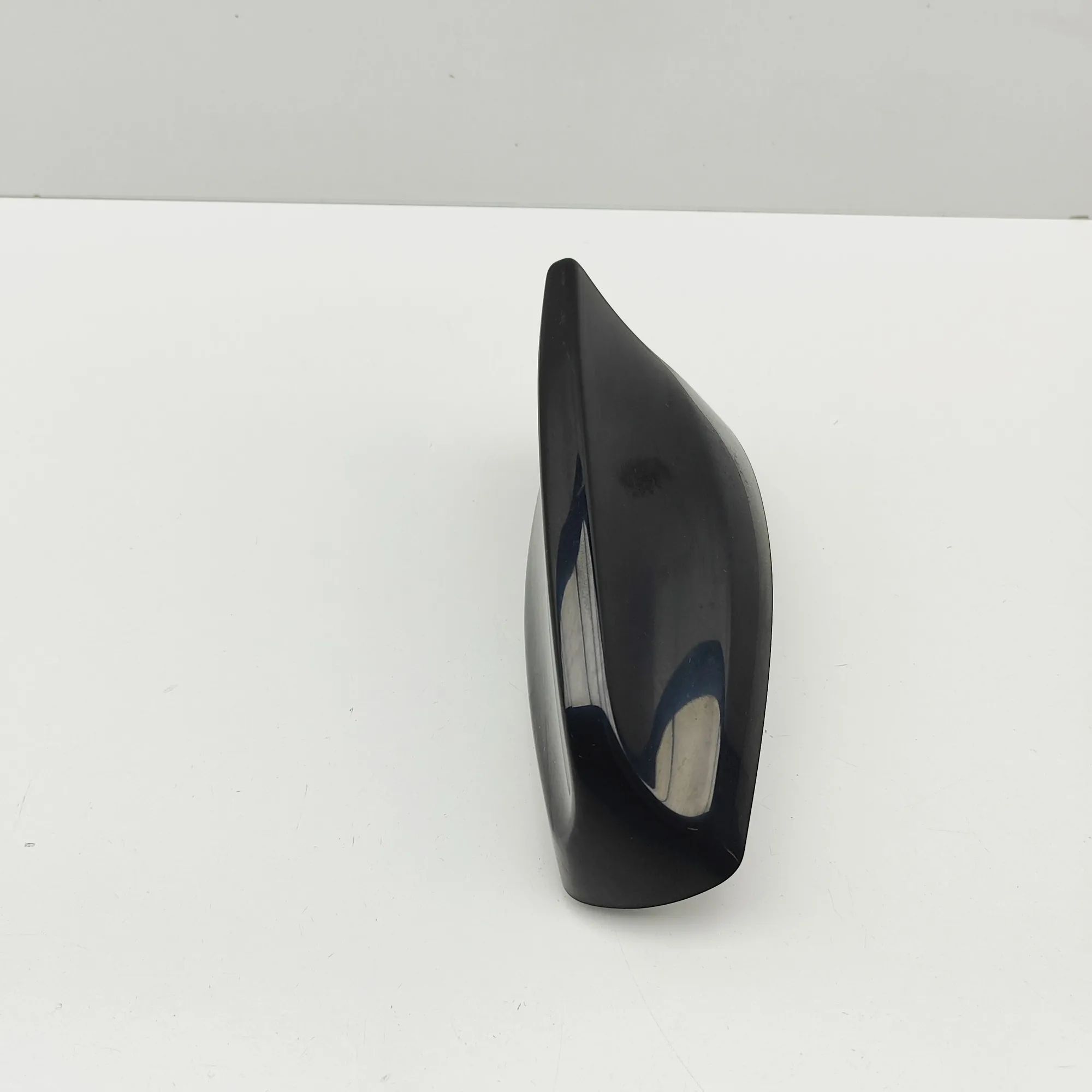 Land Rover Discovery antenna Antenna — LAND ROVER DISCOVERY (V L462) (2016-....