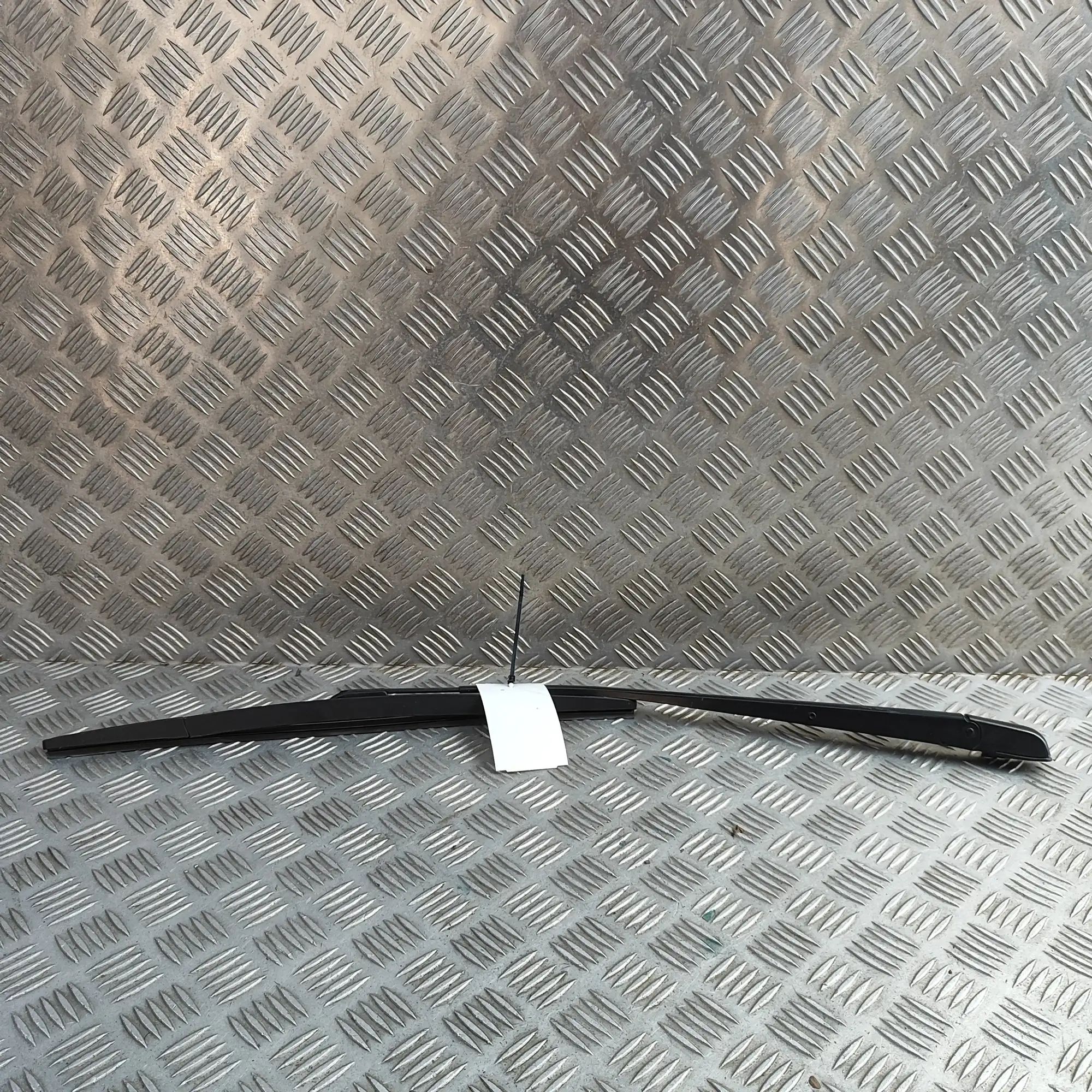Nissan 370Z Front Wiper Arms Front Wiper Arms — NISSAN 370 (Z Coupe Z34) (20...