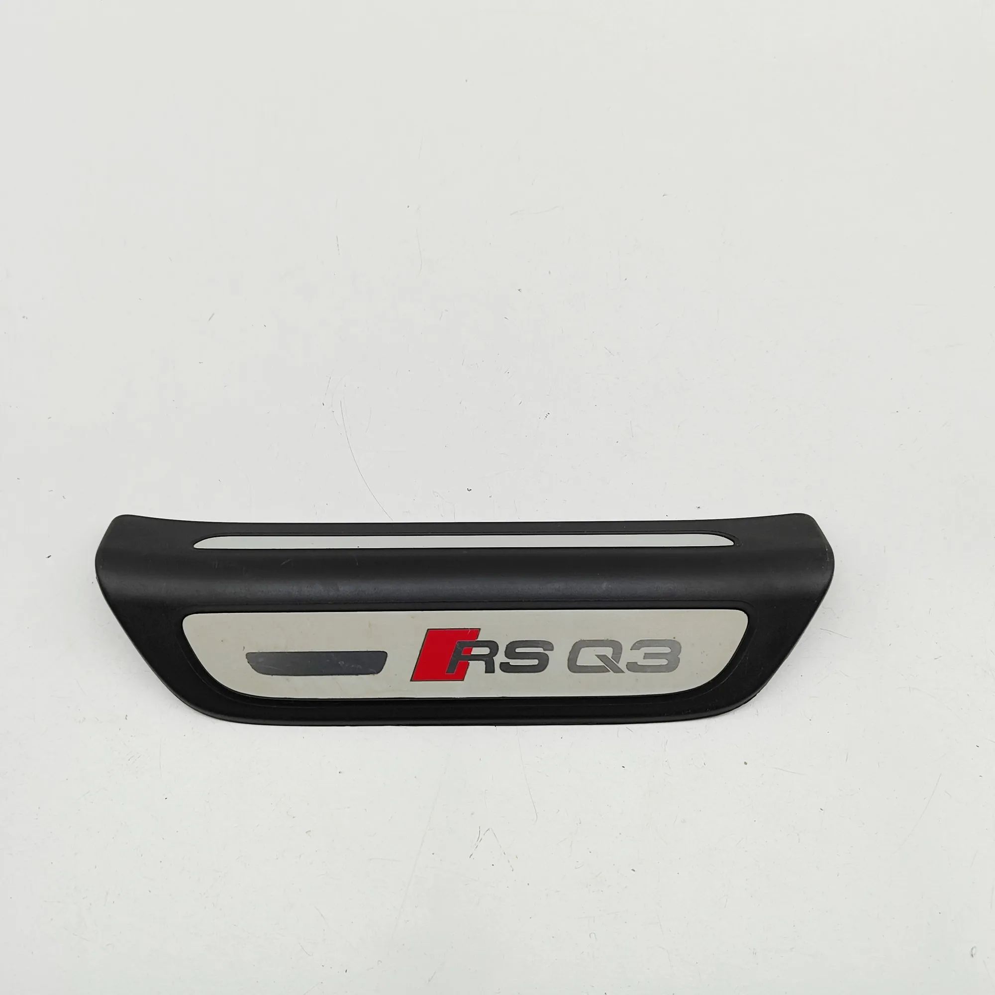 Audi Q3 (8U) Sill trim — rear left Sill trim — rear left — AUDI Q3 (8U) (2011-2018...