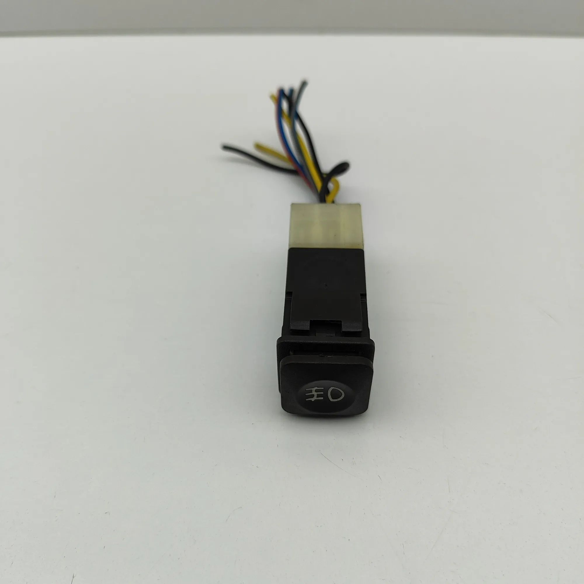 Maserati Biturbo (2, 4, Spyder, Karif) Fog light switch Fog light switch — MASERATI 425 (1987-1994) — 3...