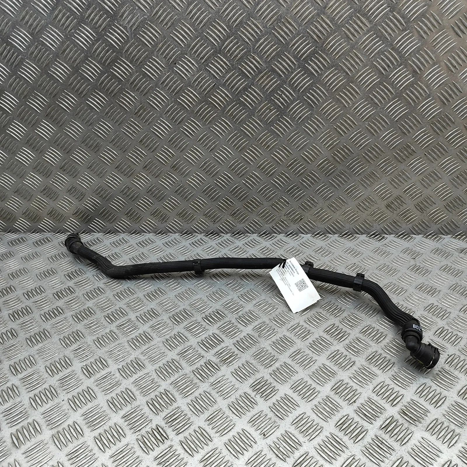 Peugeot 508 Coolant hose