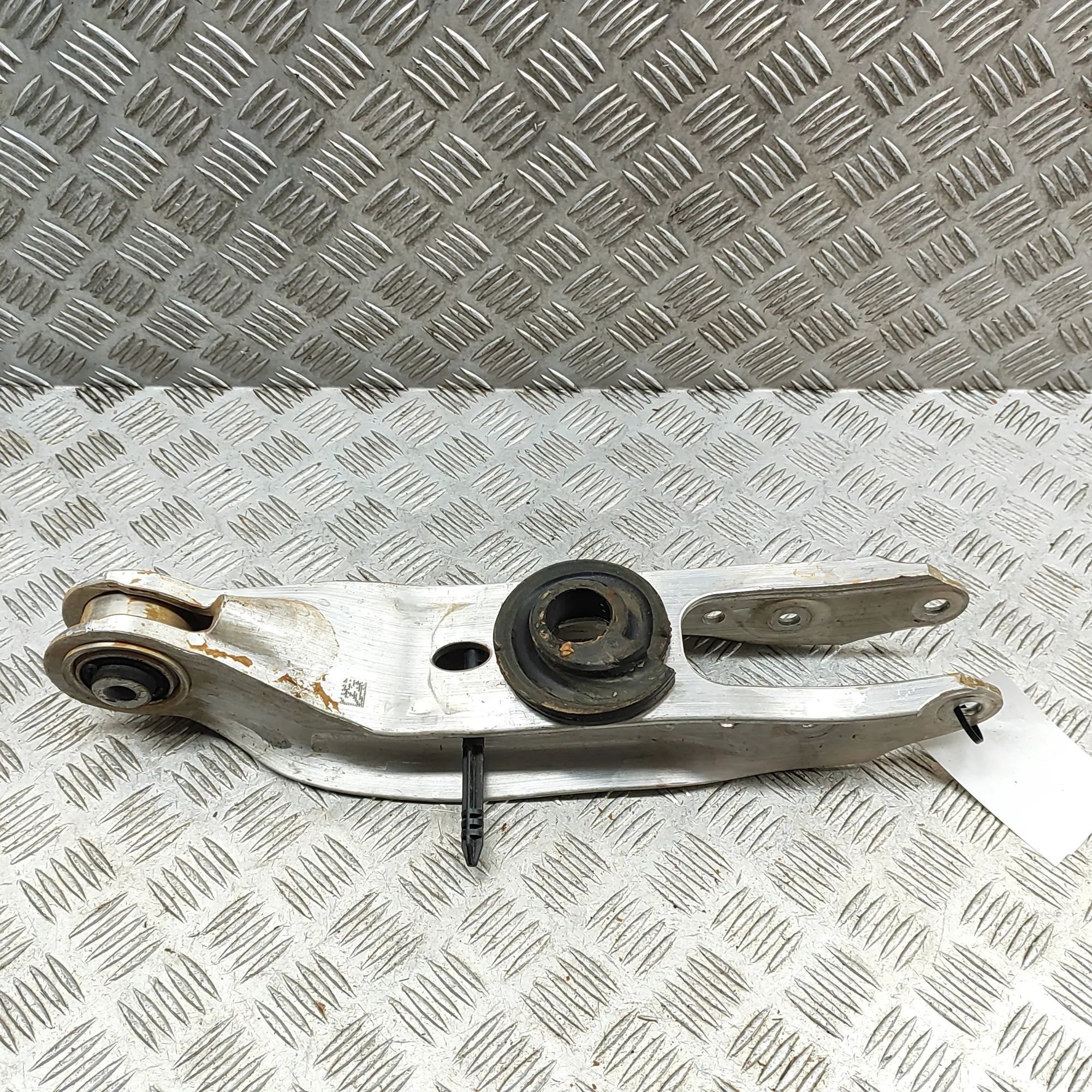 Audi Q5 (FY) Rear Right Lower Control Arm
