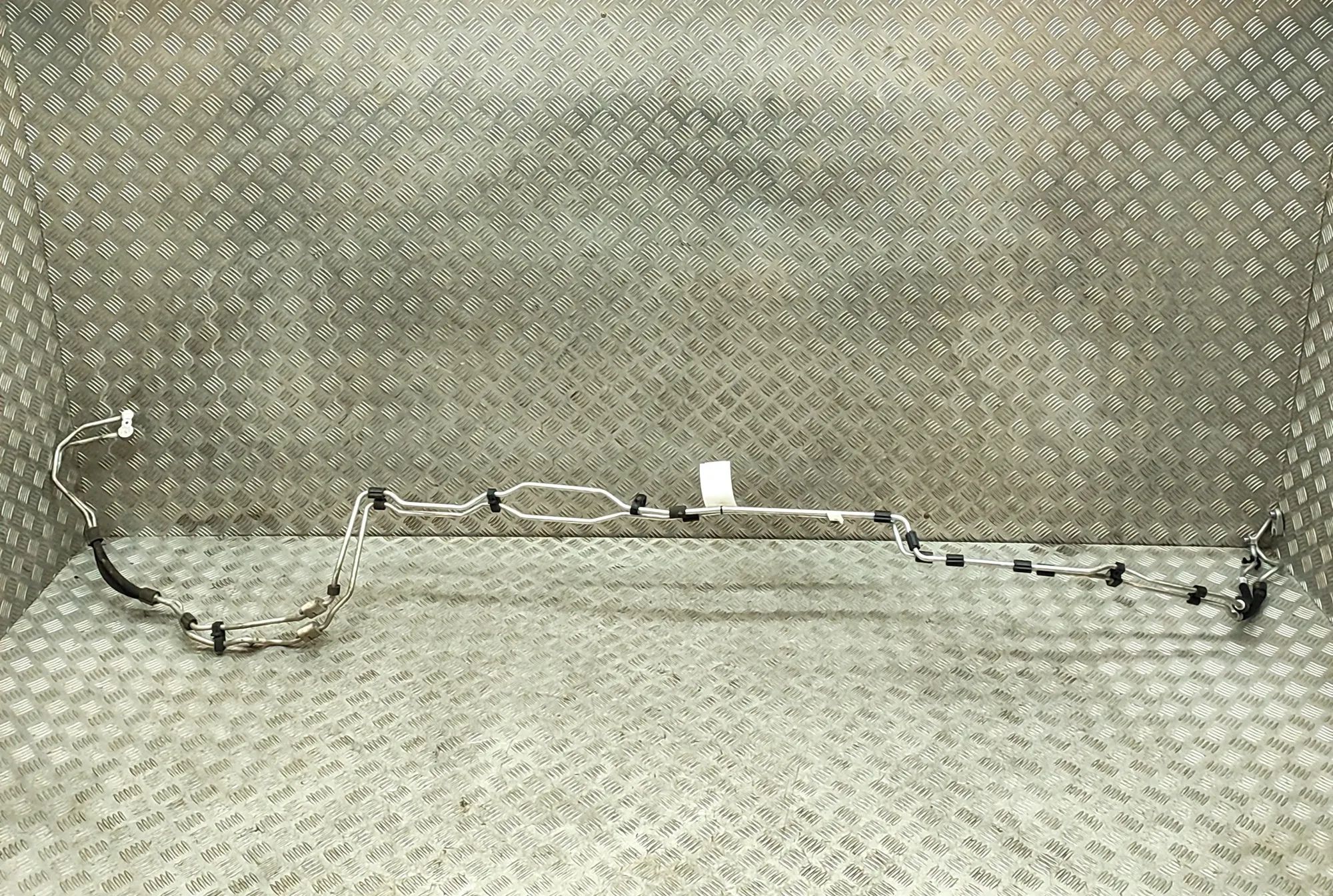 BMW 3 (G20 / G21) A/C Air Con Hose Pipe