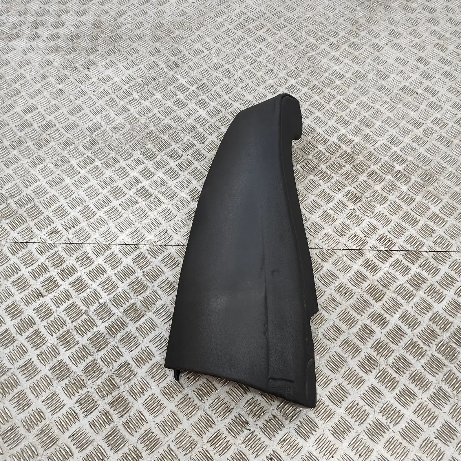 BMW 3 (G20 / G21) Rear Right Seat Trim
