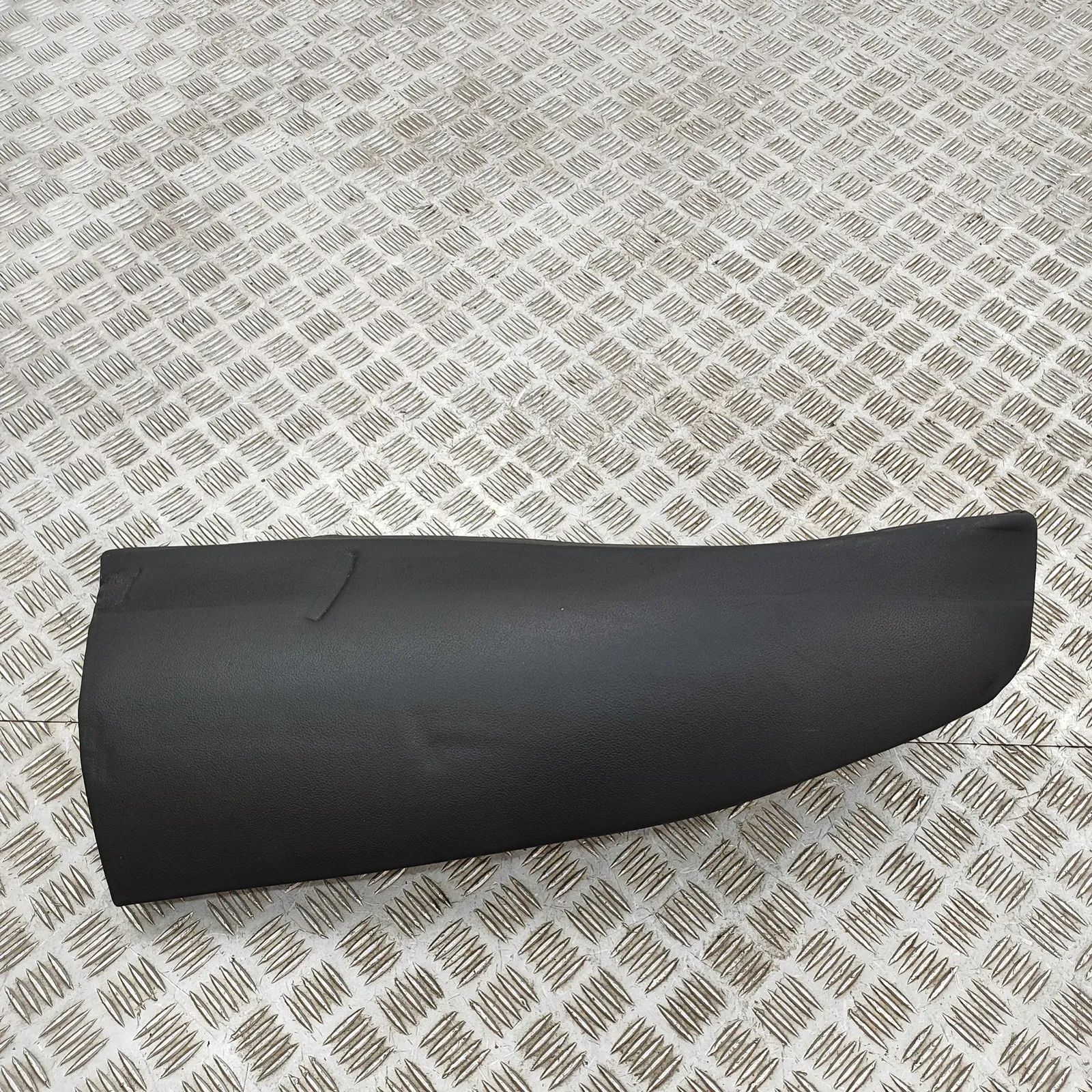 BMW 3 (G20 / G21) Rear Left Seat Trim