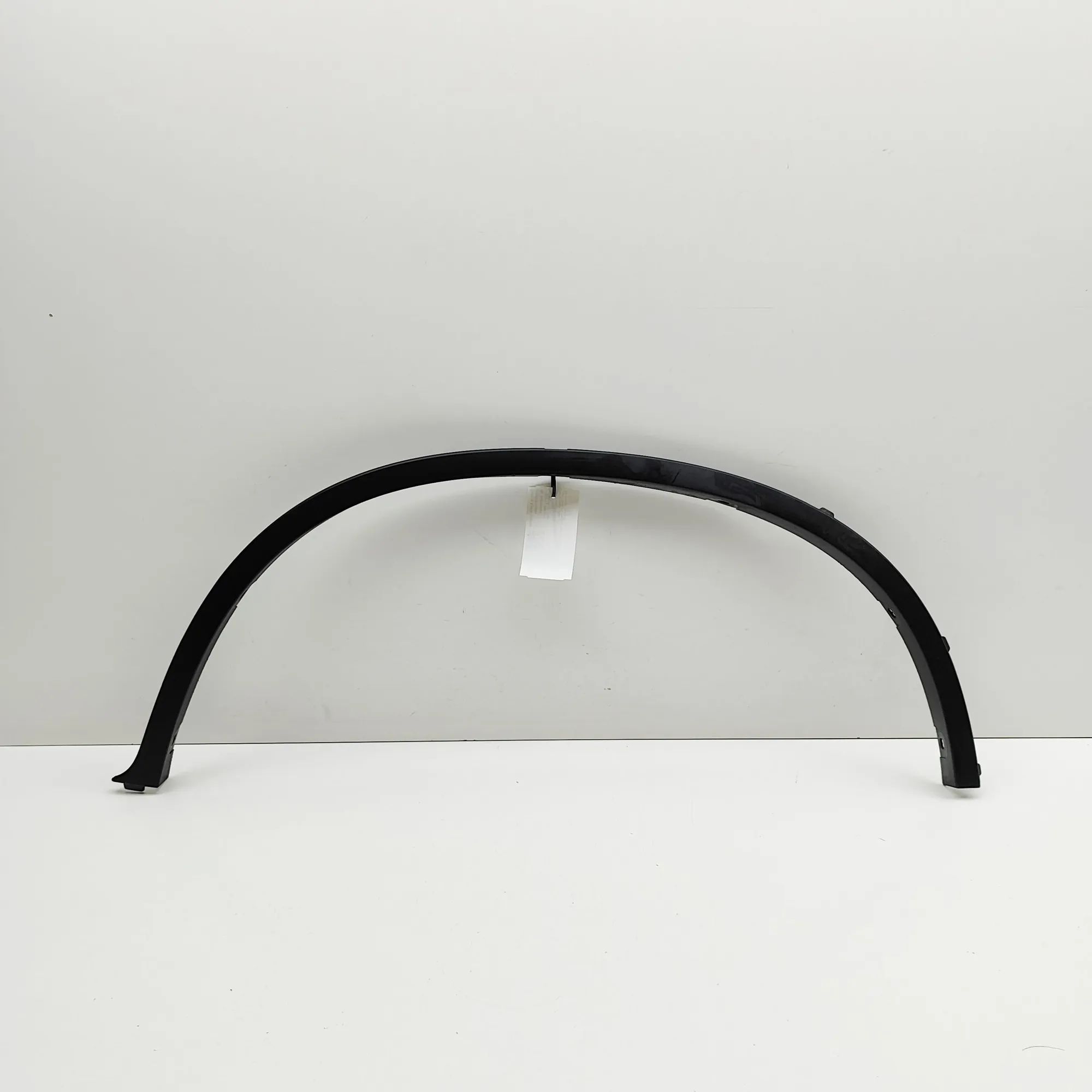 BMW X6 (E71 / E72) Wheel arch trim — rear left Wheel arch trim — rear left — BMW X6 (E71, E72)...