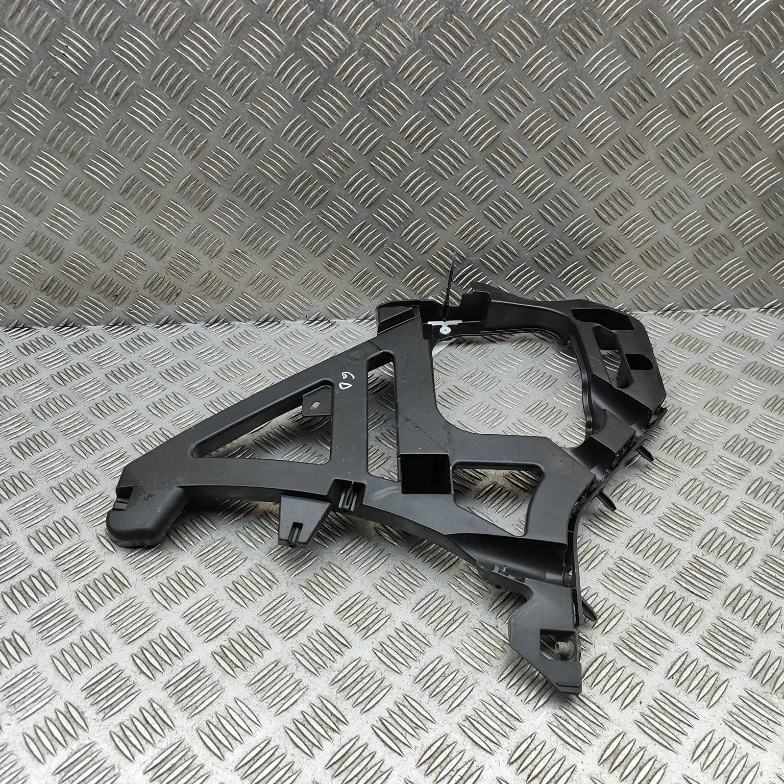 Peugeot 508 Rear Right Bumper Bracket Rear Right Bumper Bracket — PEUGEOT 508 (II) (2...