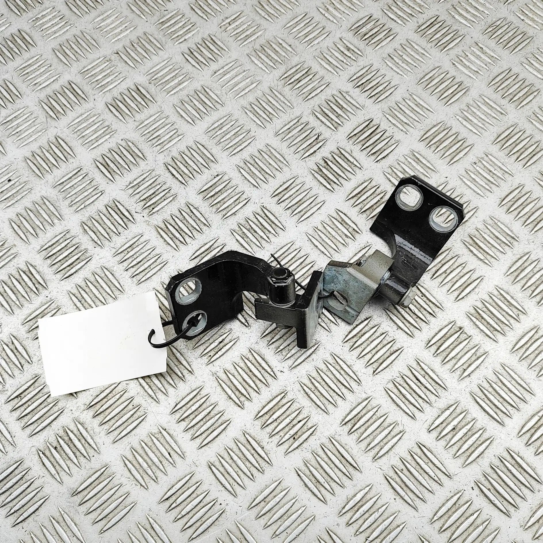Jeep Renegade Door hinge set — rear right Door hinge set — rear right — JEEP RENEGADE (Of...