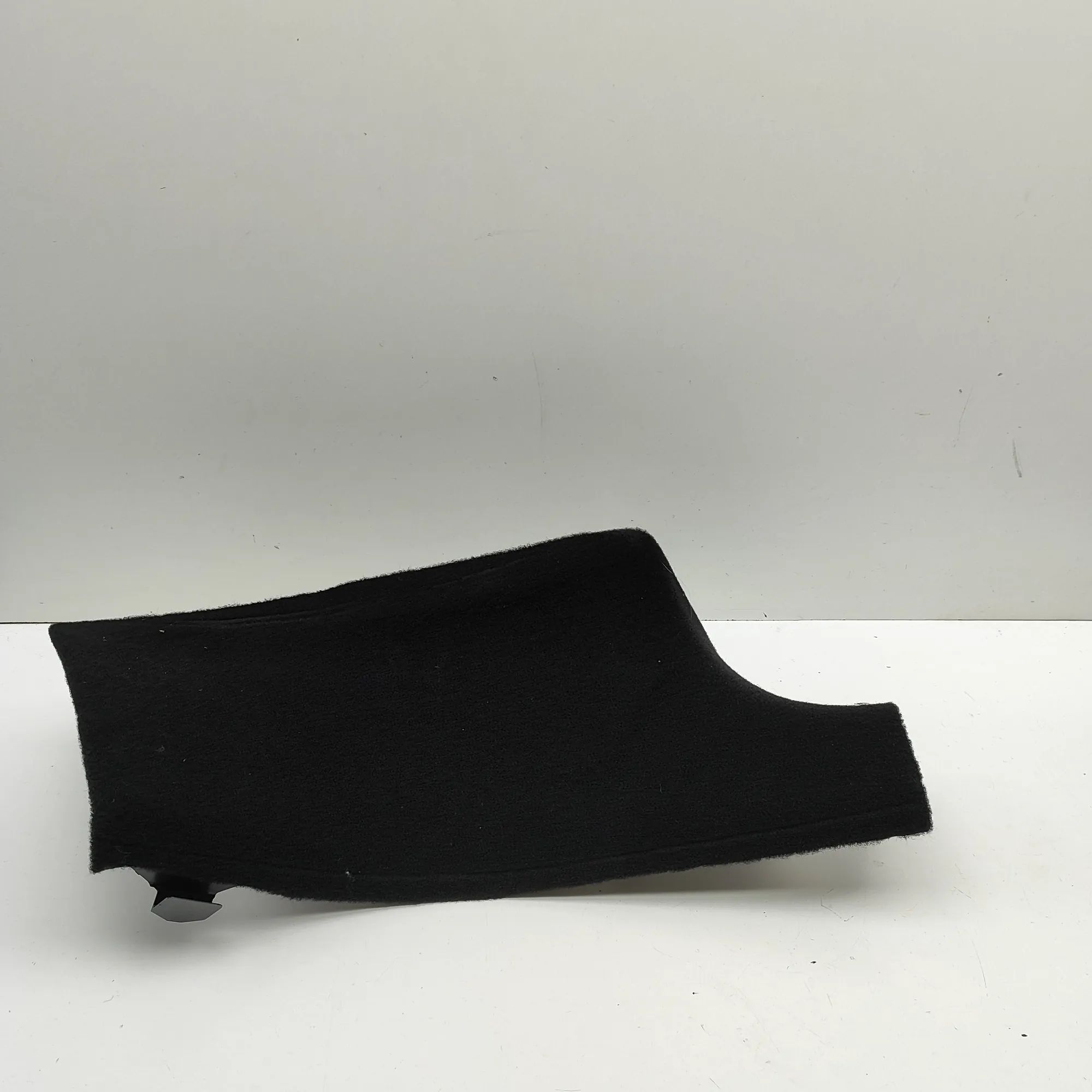 Tesla Model Y Right Side Pillar Trim Right Side Pillar Trim — TESLA MODEL Y (2019-.....