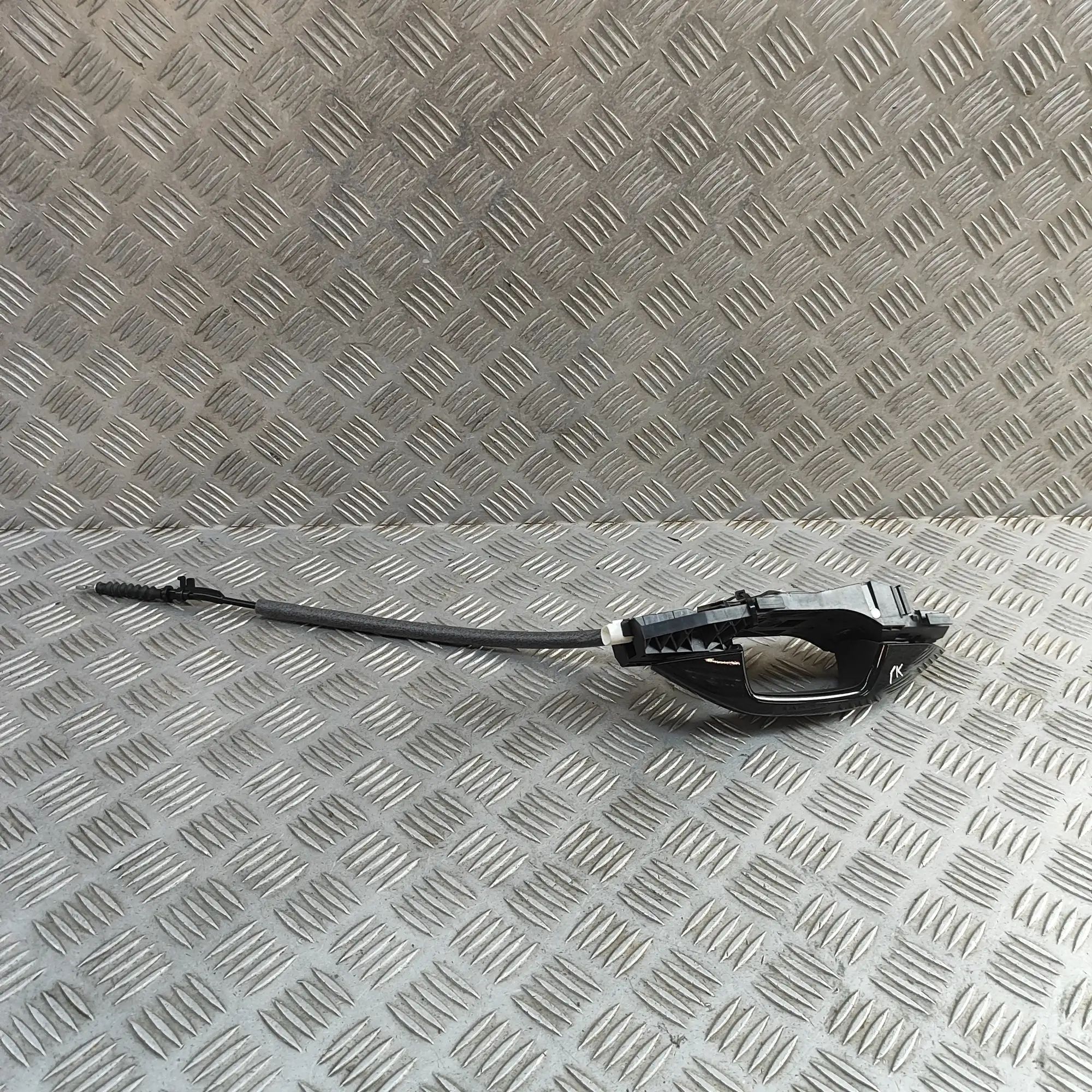 Audi Q4 e-tron Exterior door handle — front left Exterior door handle — front left — AUDI Q4 (Sp...