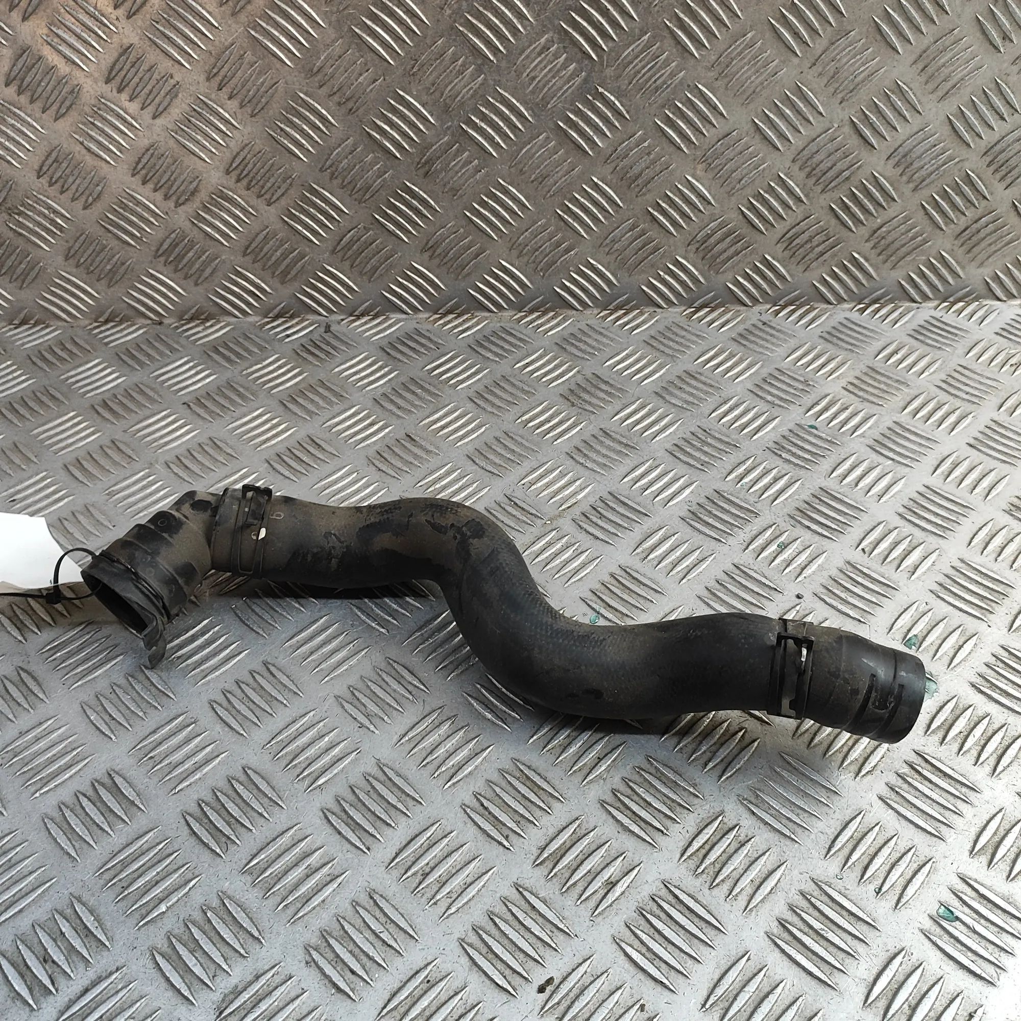 Nissan 370Z Coolant hose Coolant hose — NISSAN 370 (Z Coupe Z34) (2009-....