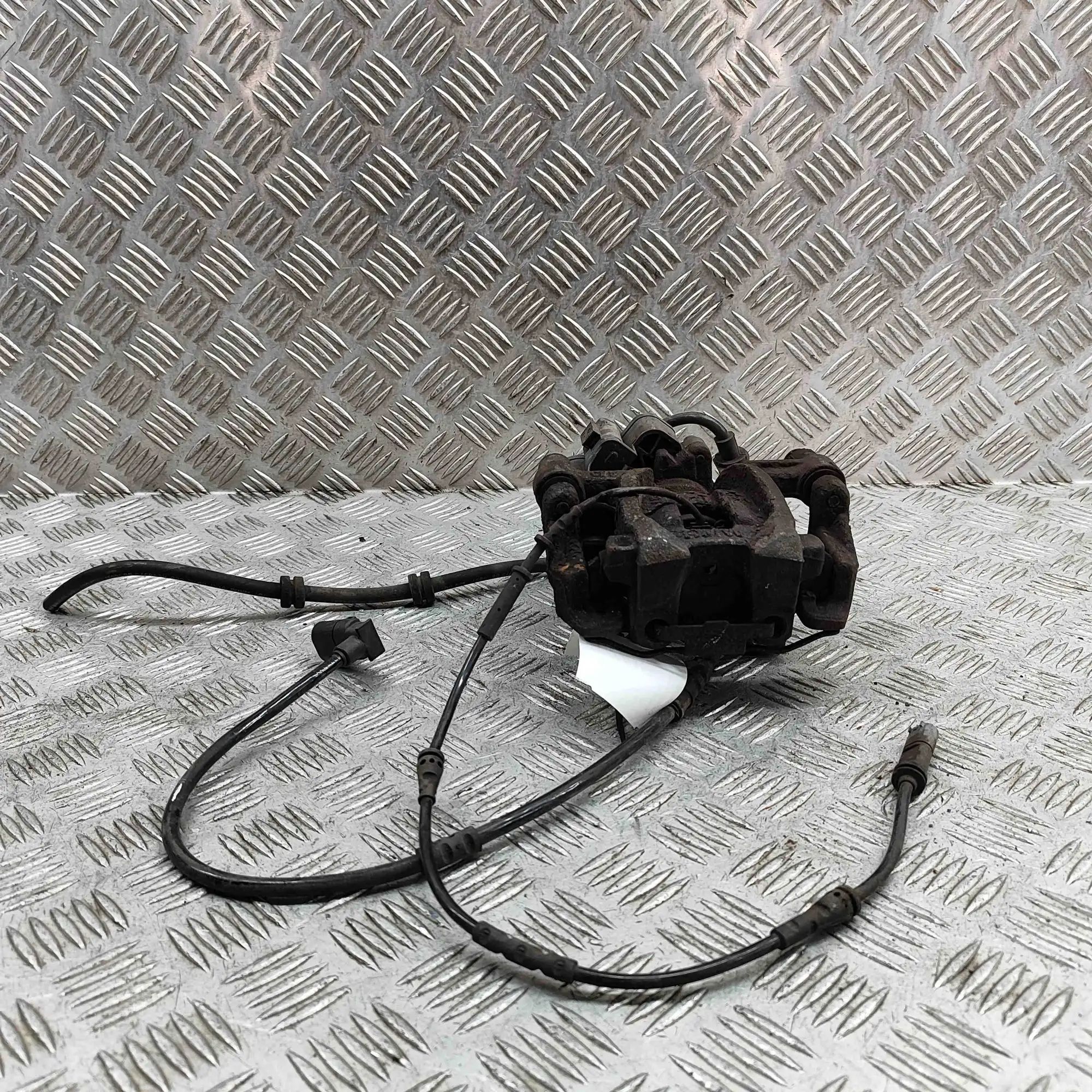 BMW X1 (F48) Brake caliper — rear right Brake caliper — rear right — BMW X1 (F48) (2014...