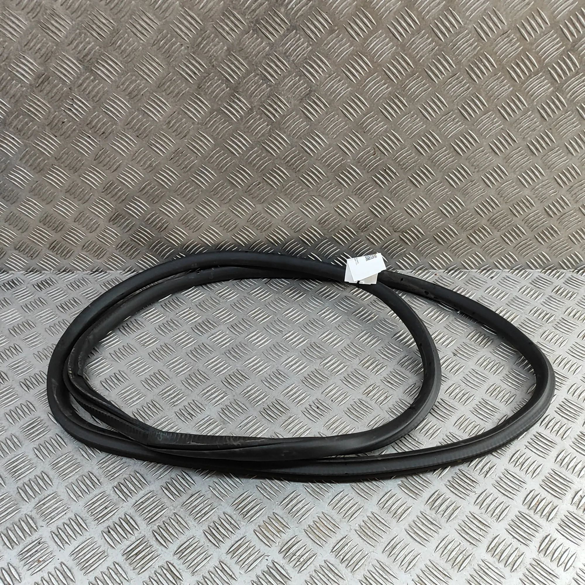 Mercedes-Benz GLB / EQB (X247) Door rubber seal — rear left Door rubber seal — rear left — MERCEDES BENZ GL...