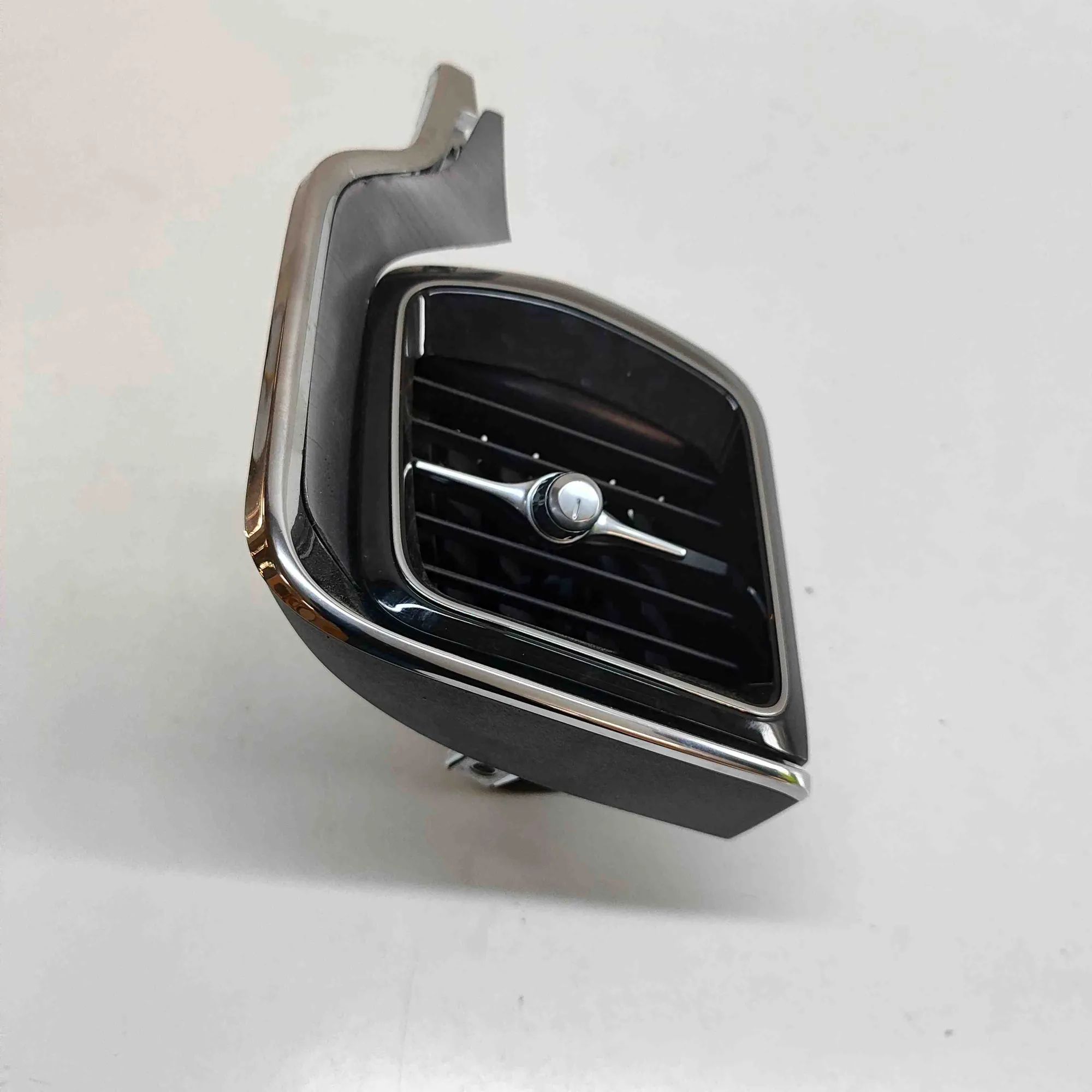 Volvo V60 Dashboard Air Vents