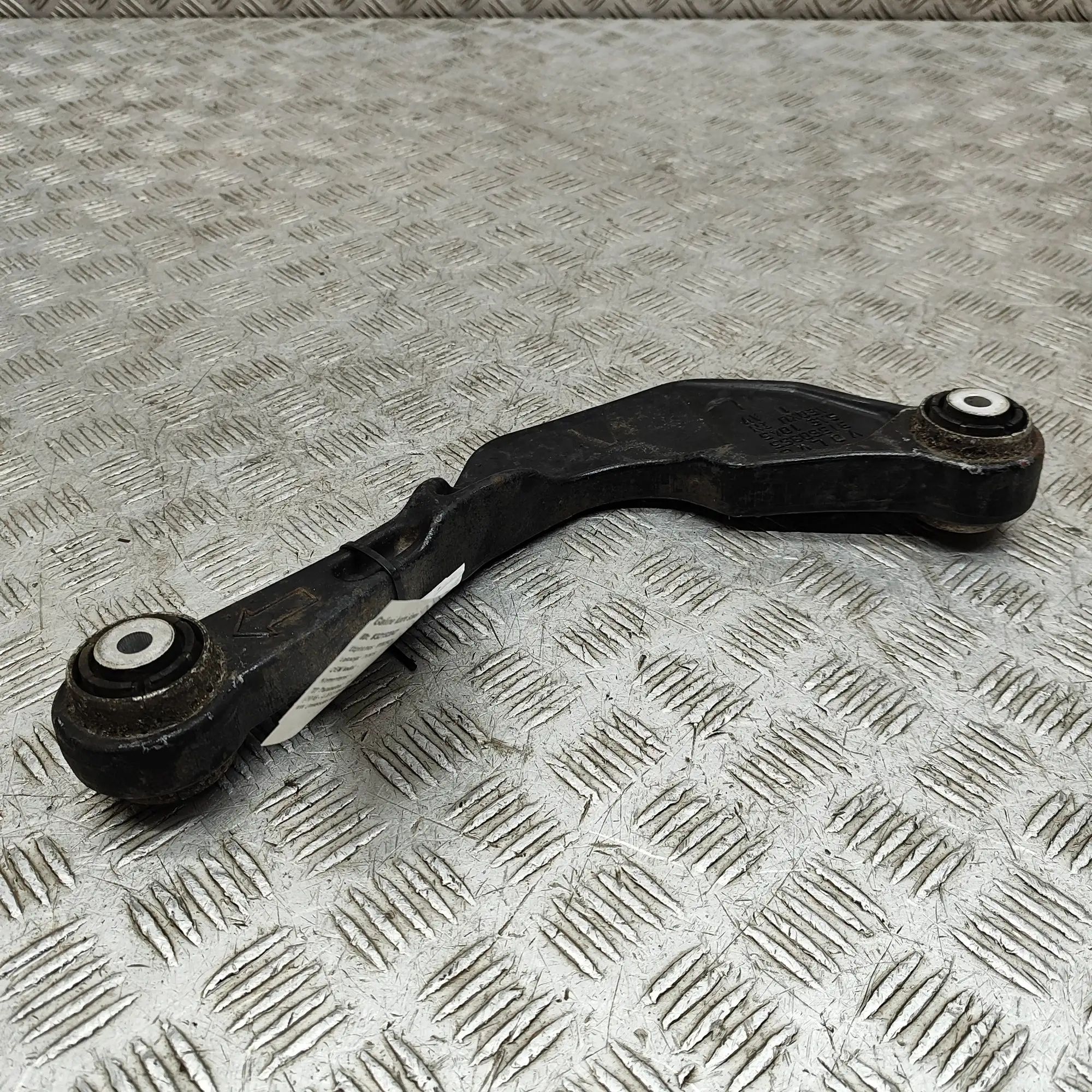 Volvo V60 Control arm — rear left