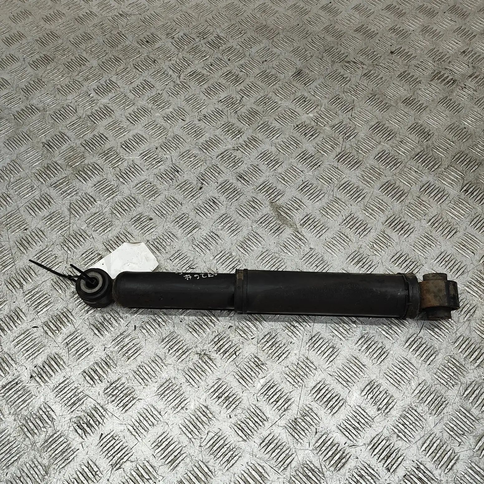 Renault Master Shock absorber — rear left Shock absorber — rear left — RENAULT MASTER (II...