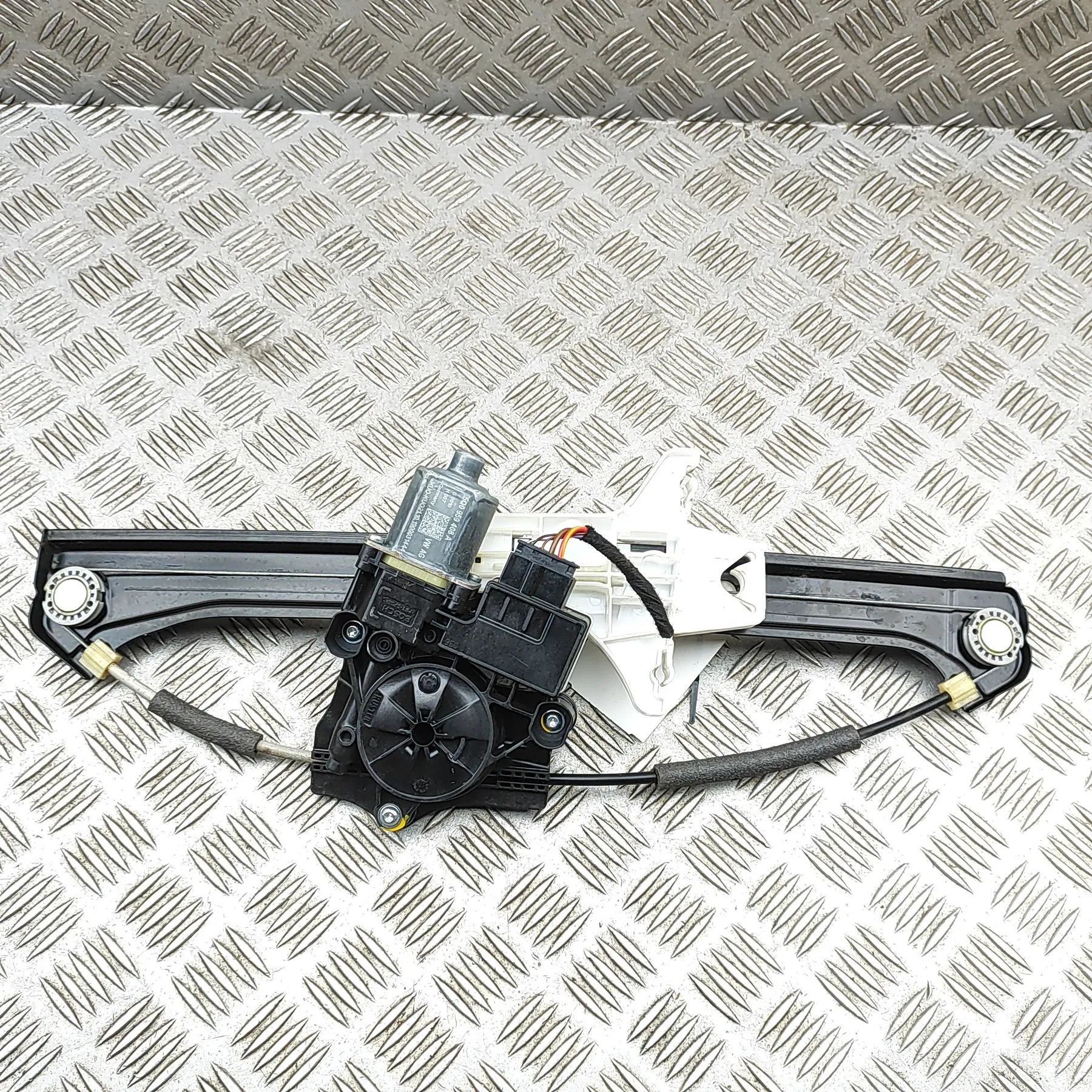 Skoda Kodiaq Rear Right Door Window Regulator Rear Right Door Window Regulator — SKODA KODIAQ...