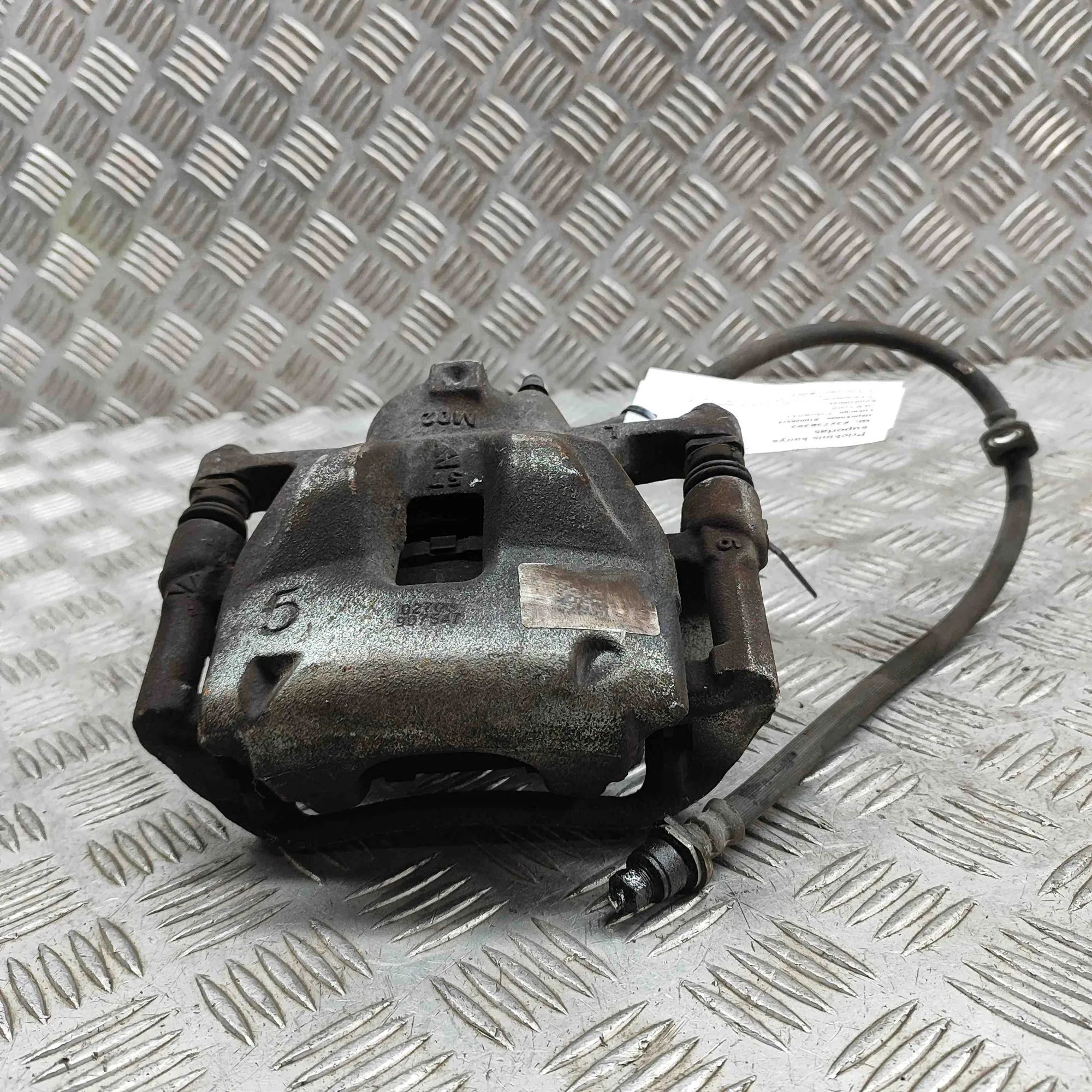 Toyota Corolla Brake caliper — front left Brake caliper — front left — TOYOTA COROLLA (Es...