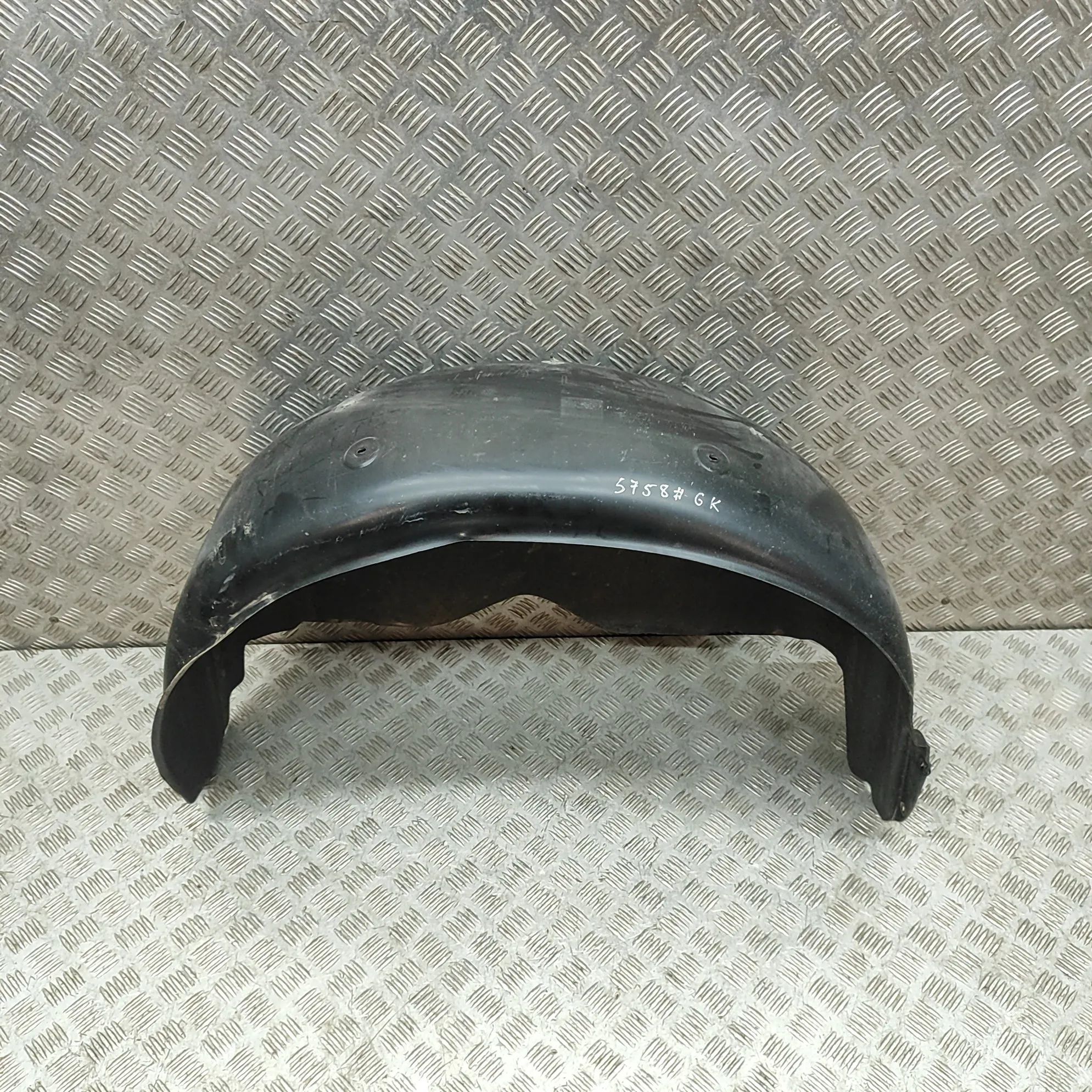 Volkswagen Transporter (T6, Caravelle, Multivan) Rear Left Arch Liner Rear Left Arch Liner — VW TRANSPORTER (VI T6 Va...