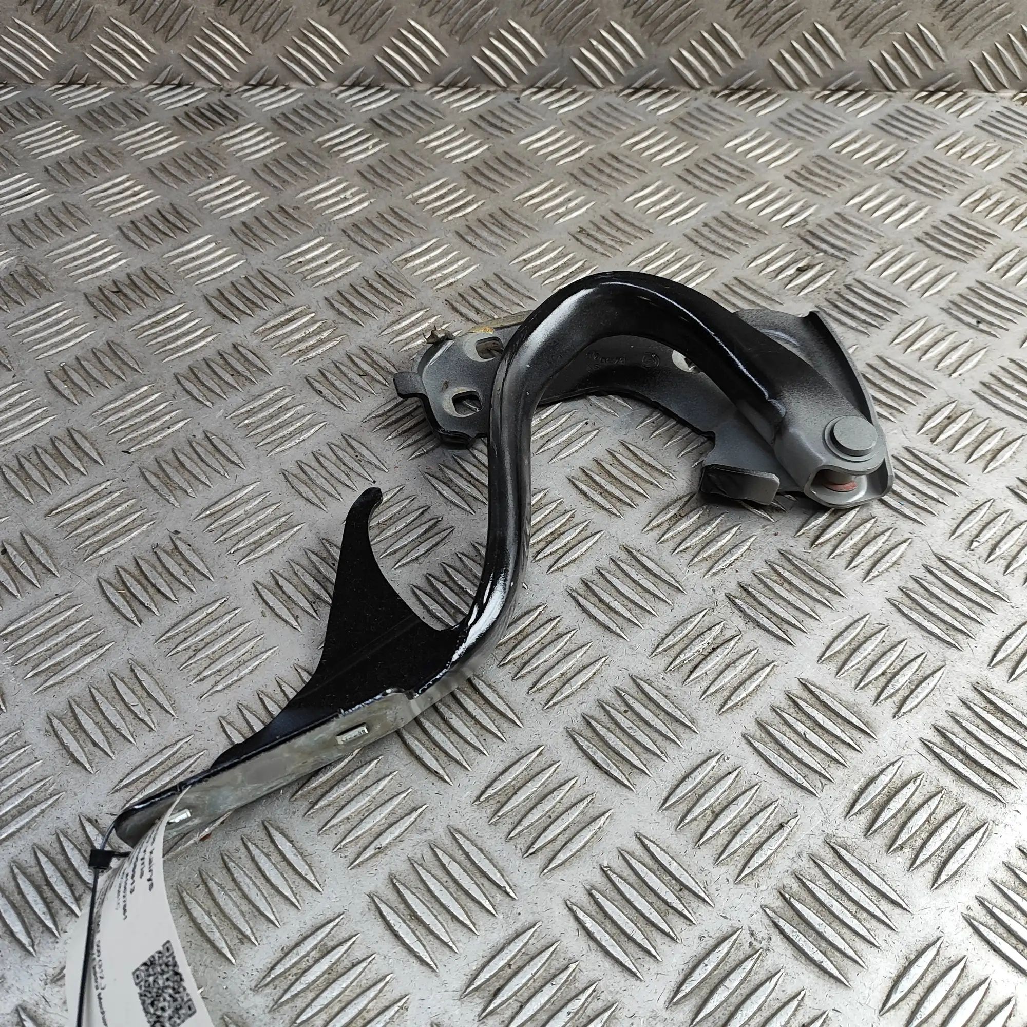 Fiat 500 (332) Bonnet hinge — front left Bonnet hinge — front left — FIAT 500 (312_) (20...