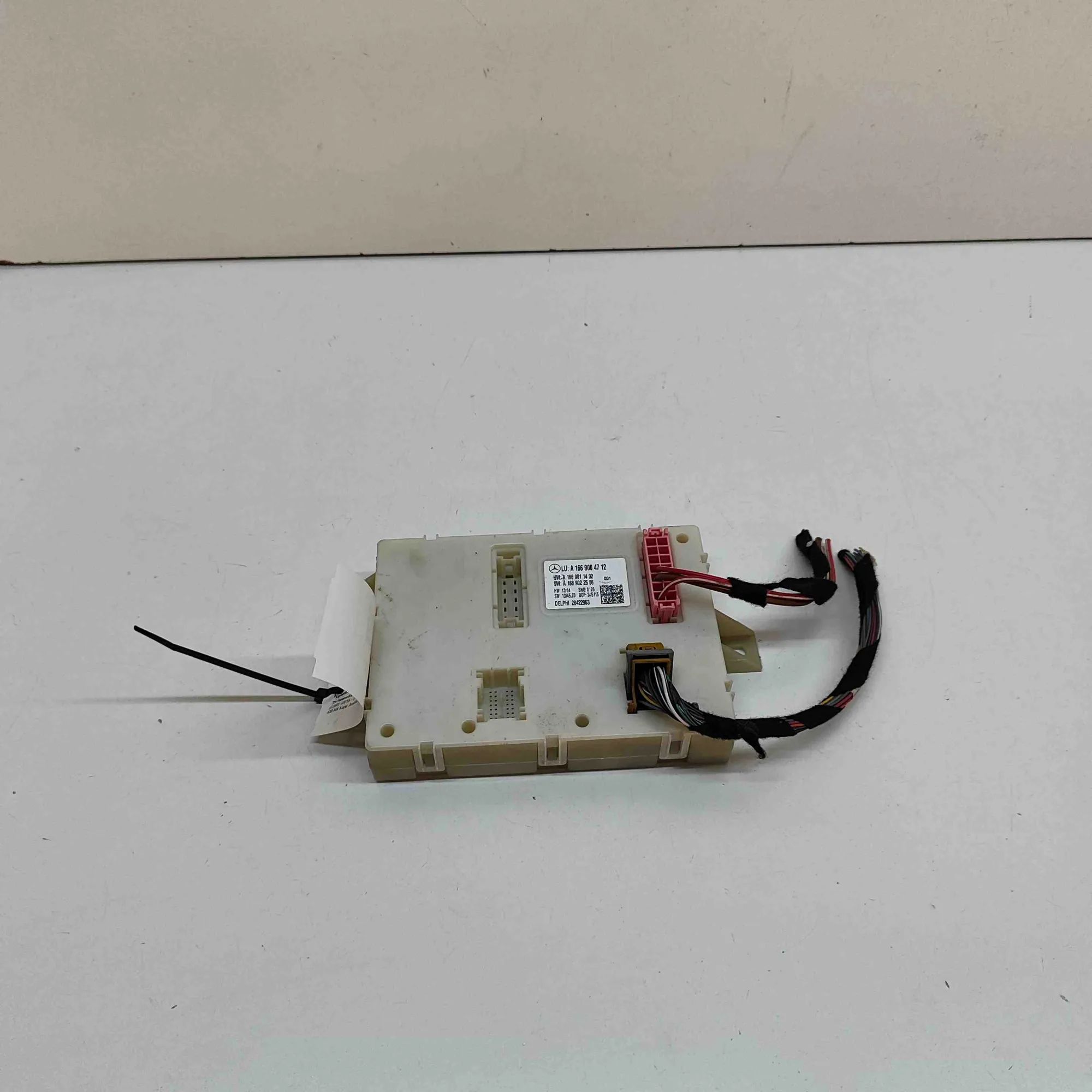 Mercedes-Benz ML / GLE (W166) Comfort Control Unit Comfort Control Unit — MERCEDES BENZ GLE (Coupe...