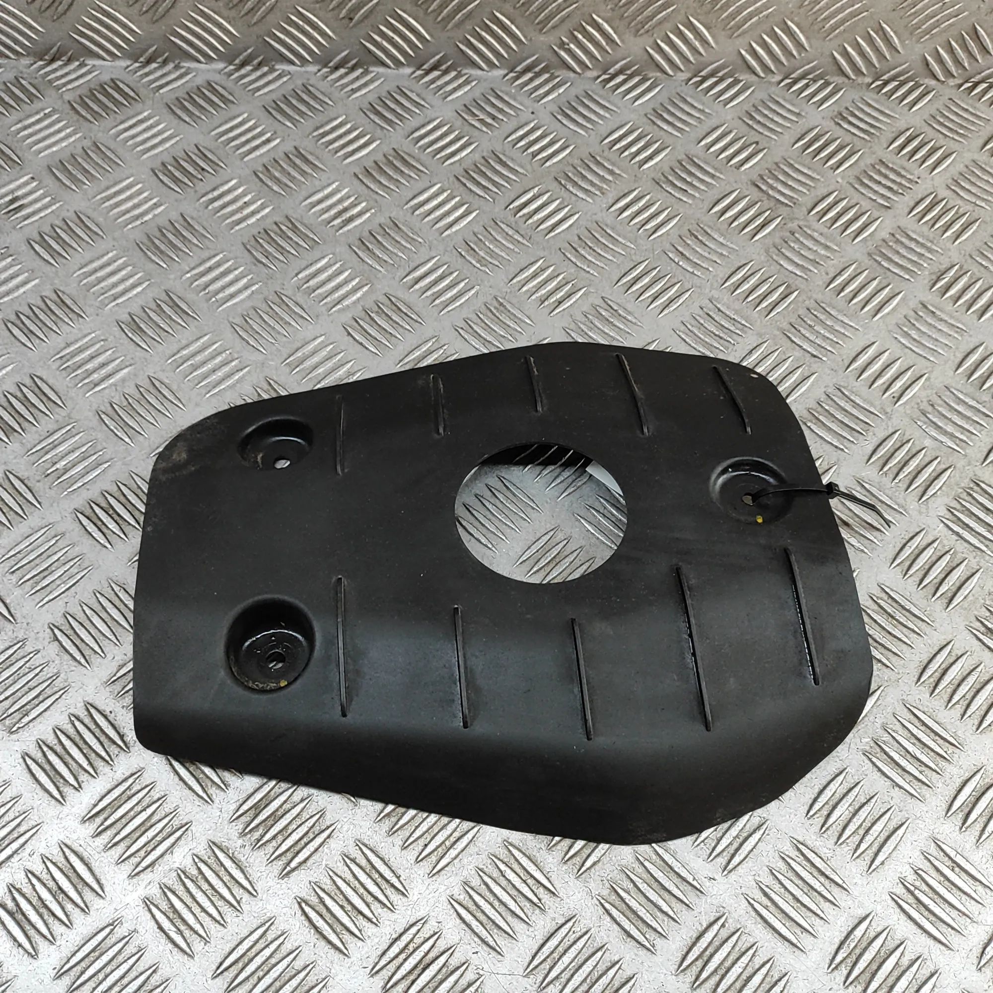 Hyundai Ioniq Suspension arm cover Suspension arm cover — HYUNDAI IONIQ (5 NE) (20...