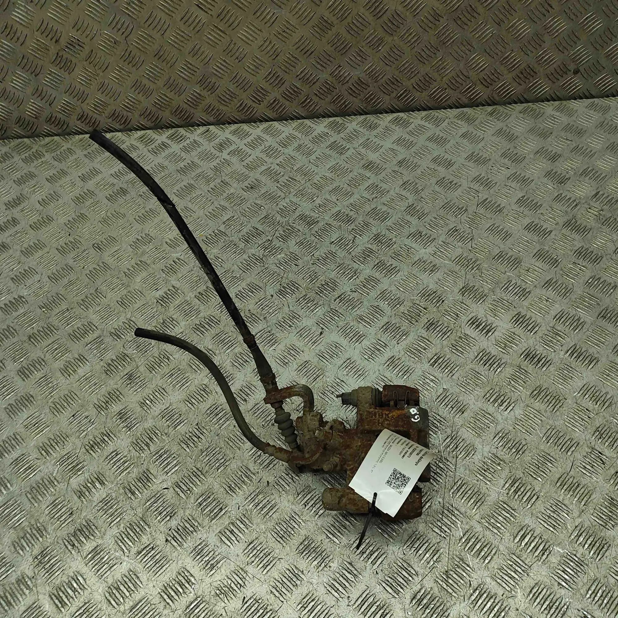 Mazda MX-5 Brake caliper — rear right