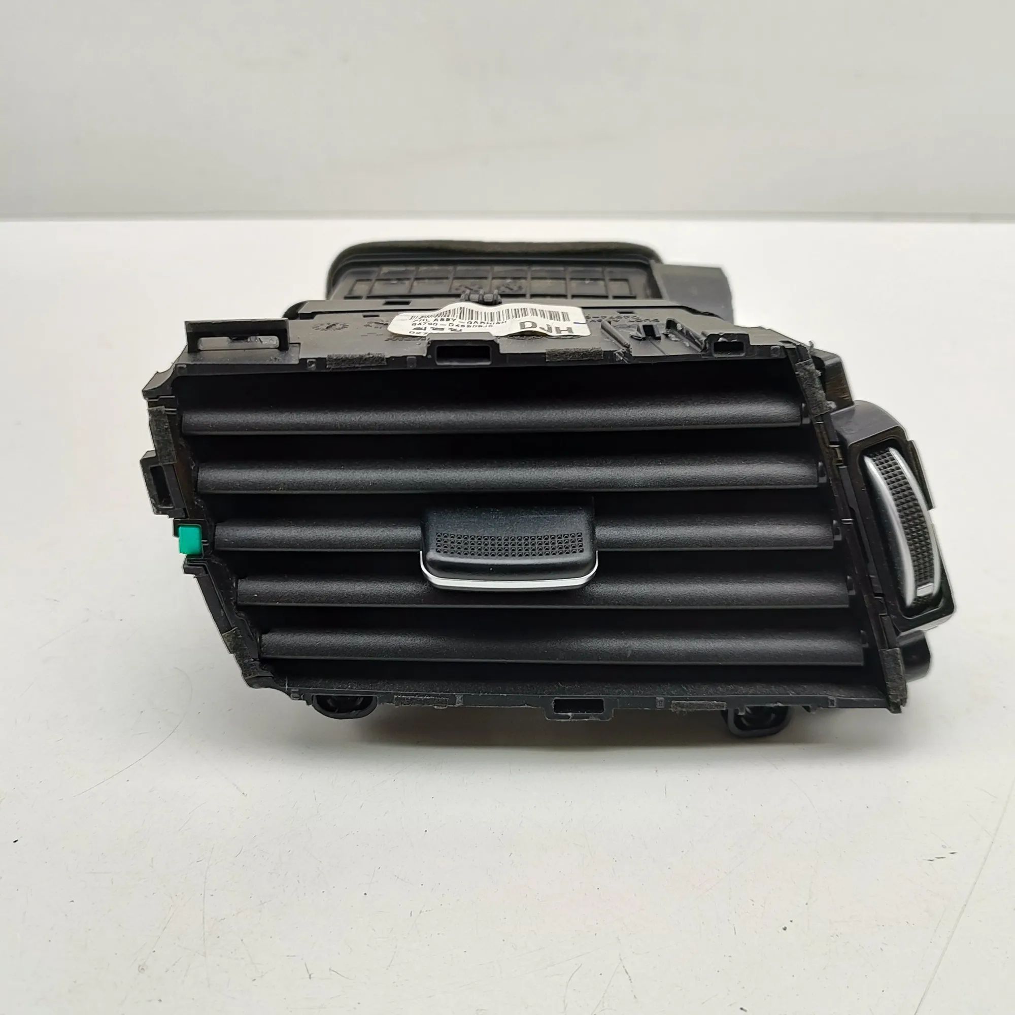 Kia Optima (JF) Dashboard Air Vents