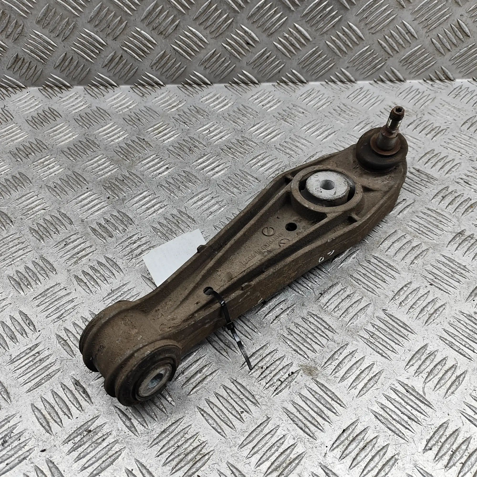 Porsche Boxster (987) Control arm — rear right Control arm — rear right — PORSCHE BOXSTER (987...