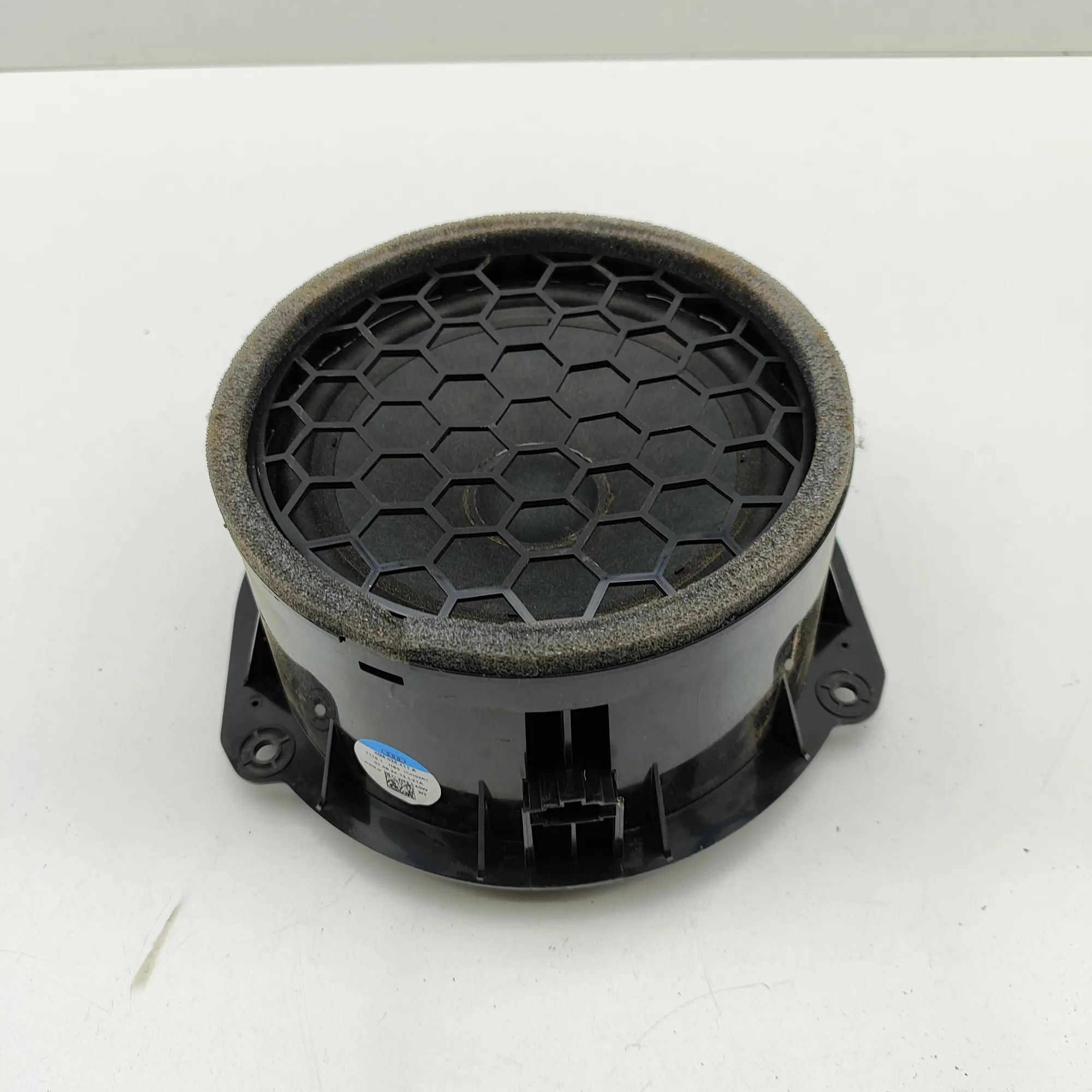 Audi Q8 Rear Left Door Speaker Rear Left Door Speaker — AUDI Q8 (4MN) (2018-.....