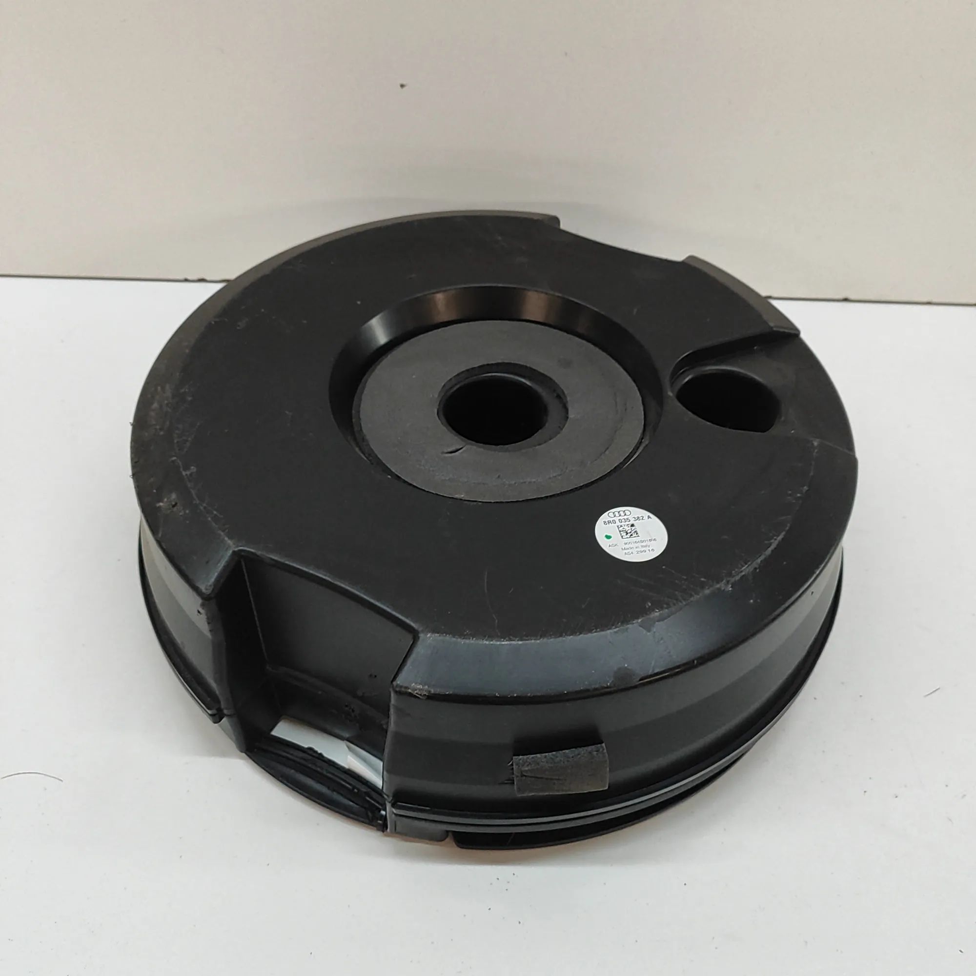 Audi Q5 (8R) Сабвуфер Subwoofer — AUDI Q5 (8R) (2008-2017) — 8R003538...