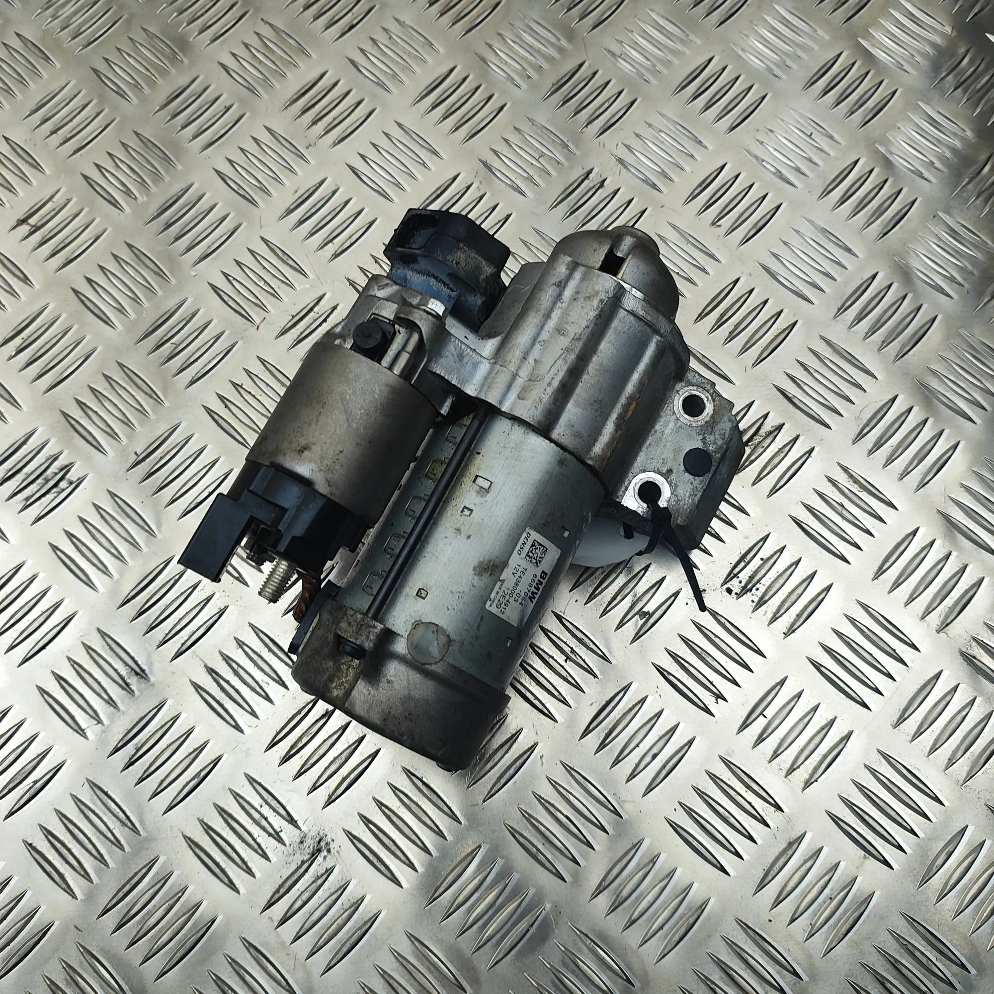 Mini One, Cooper (F55 / F56 / F57) Starter Motor Starter motor — MINI COOPER (F56) (2013-...) — ...