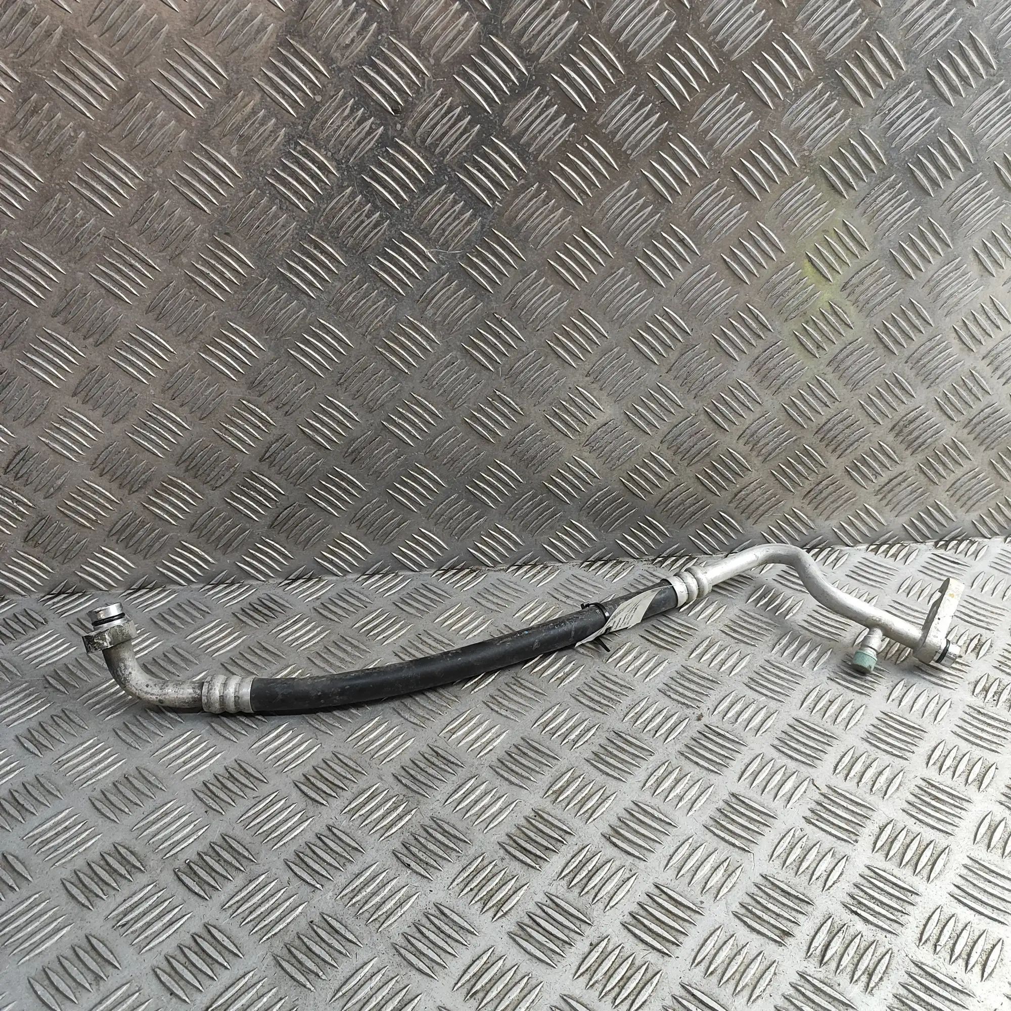 Isuzu D-Max A/C Air Con Hose Pipe A/C Air Con Hose Pipe — ISUZU D-MAX (I TFR, TFS...