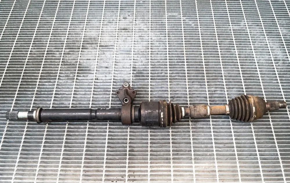 Mazda 6 (GH) Front Right Driveshaft Front Right Driveshaft — MAZDA 6 (Sedan GH) (20...