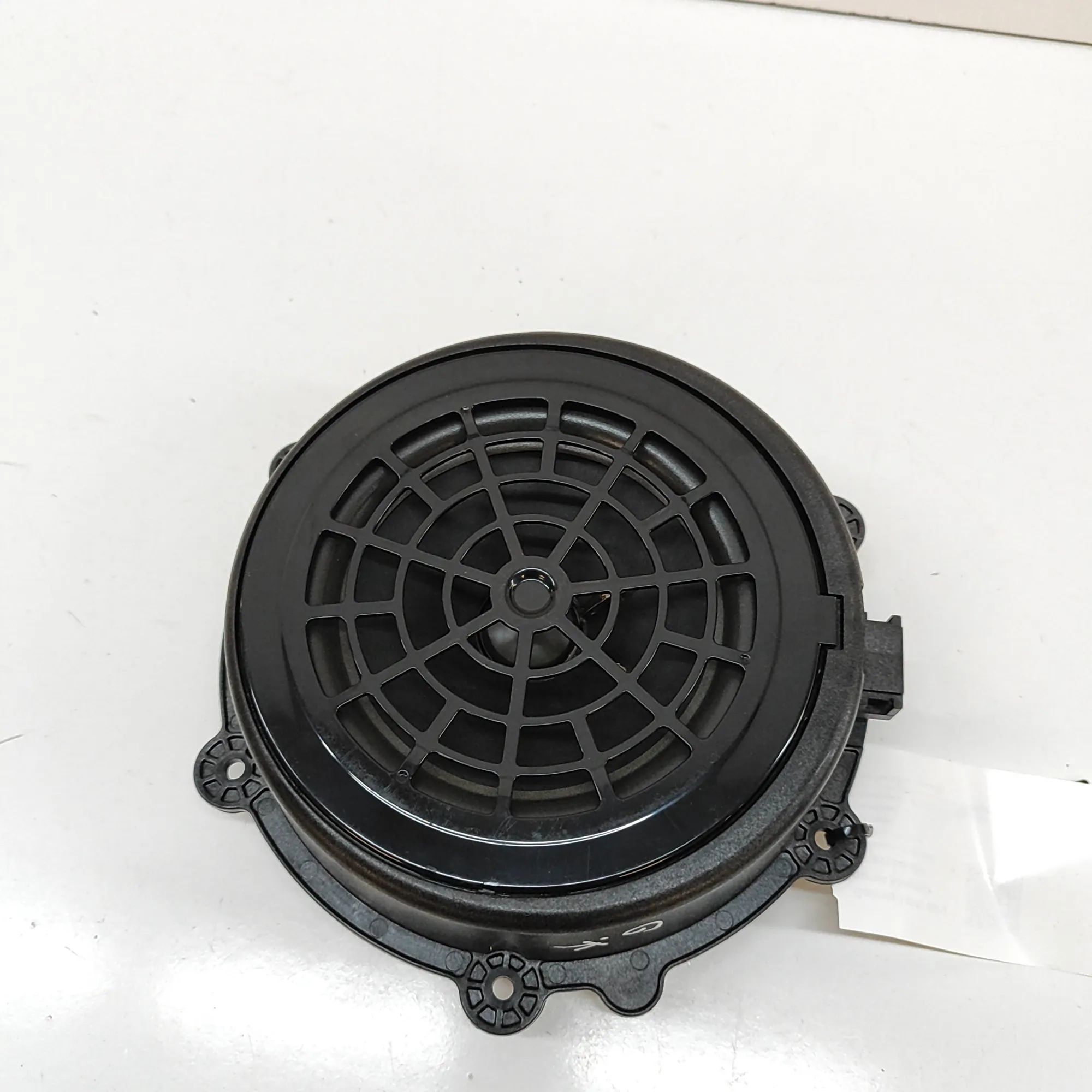 Porsche Panamera Rear Left Door Speaker Rear Left Door Speaker — PORSCHE PANAMERA (971)...