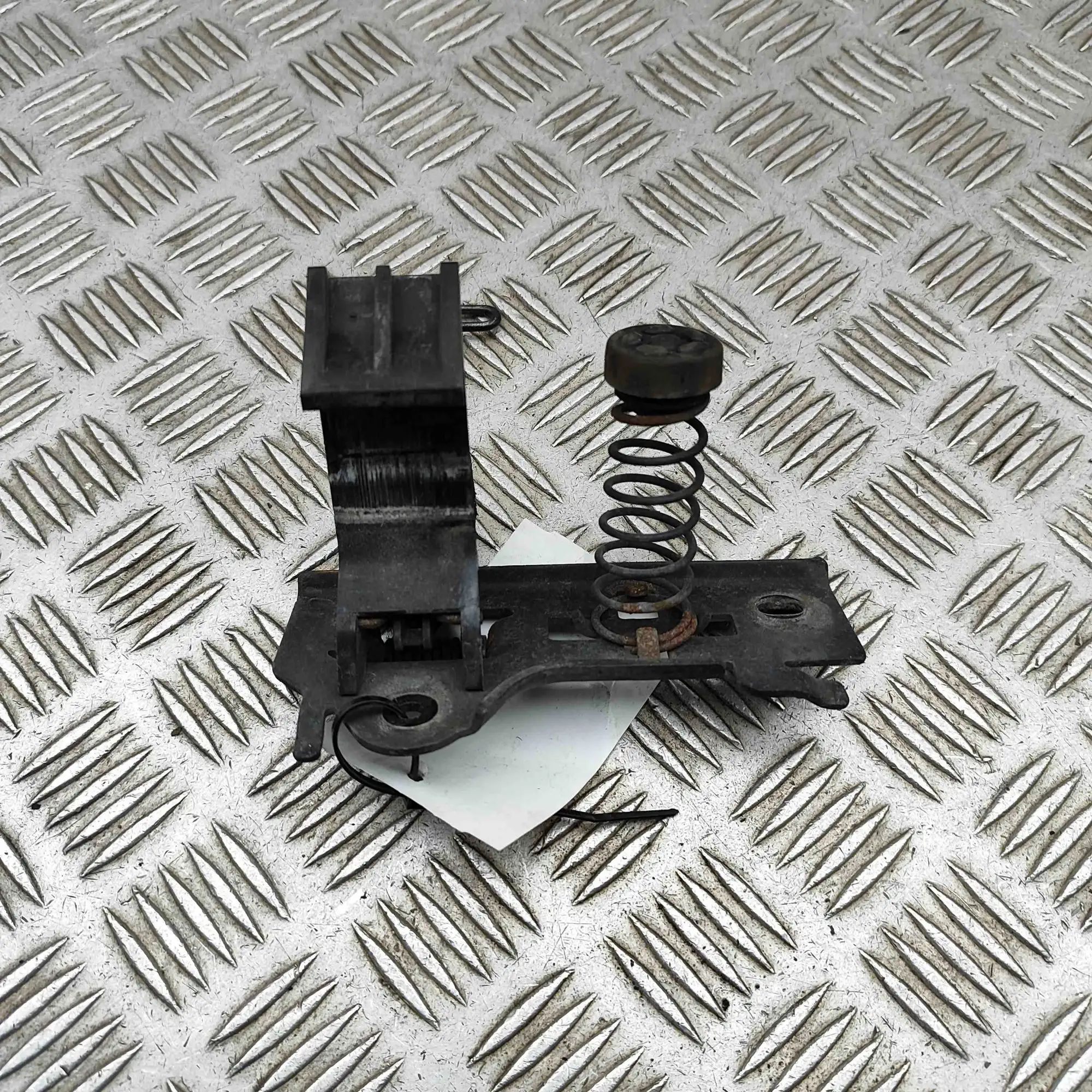 Opel Movano (B) Bonnet safety catch Bonnet safety catch — OPEL MOVANO (B Van) (2010...