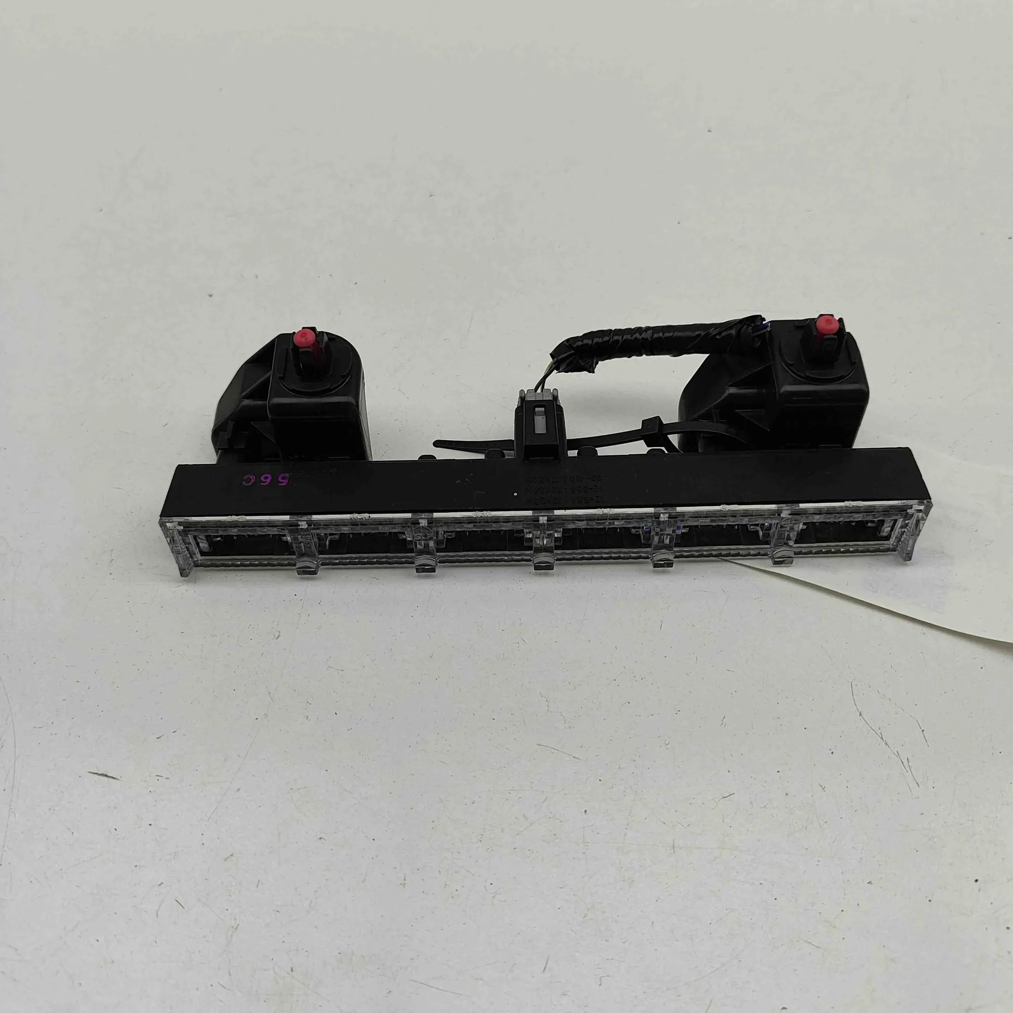 Toyota Auris Rear Third Brake Stop Light Rear Third Brake Stop Light — TOYOTA AURIS (TOU...