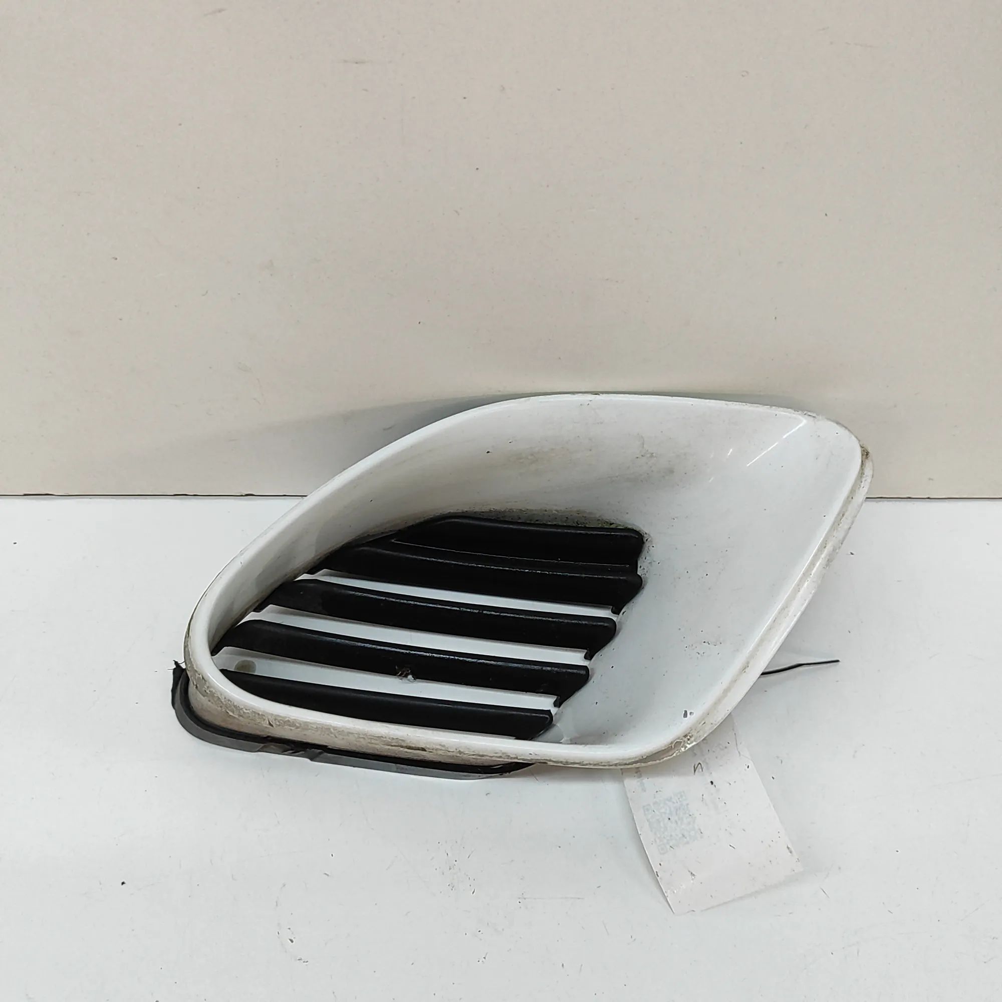 Porsche Boxster (986) Radiator Air Guide Duct Radiator Air Guide Duct — PORSCHE BOXSTER (986)...