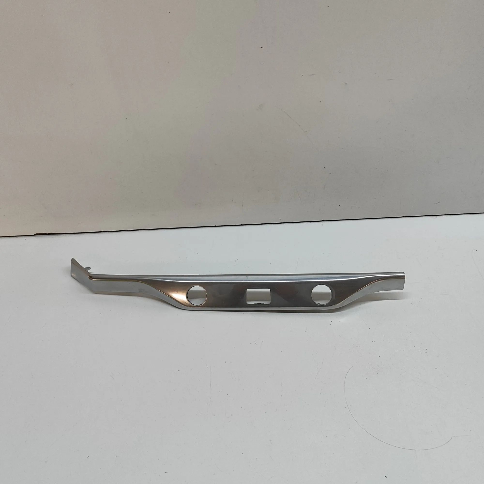 Jaguar I-Pace Dashboard Trim Dashboard trim — JAGUAR I-PACE (X590) (2018-......