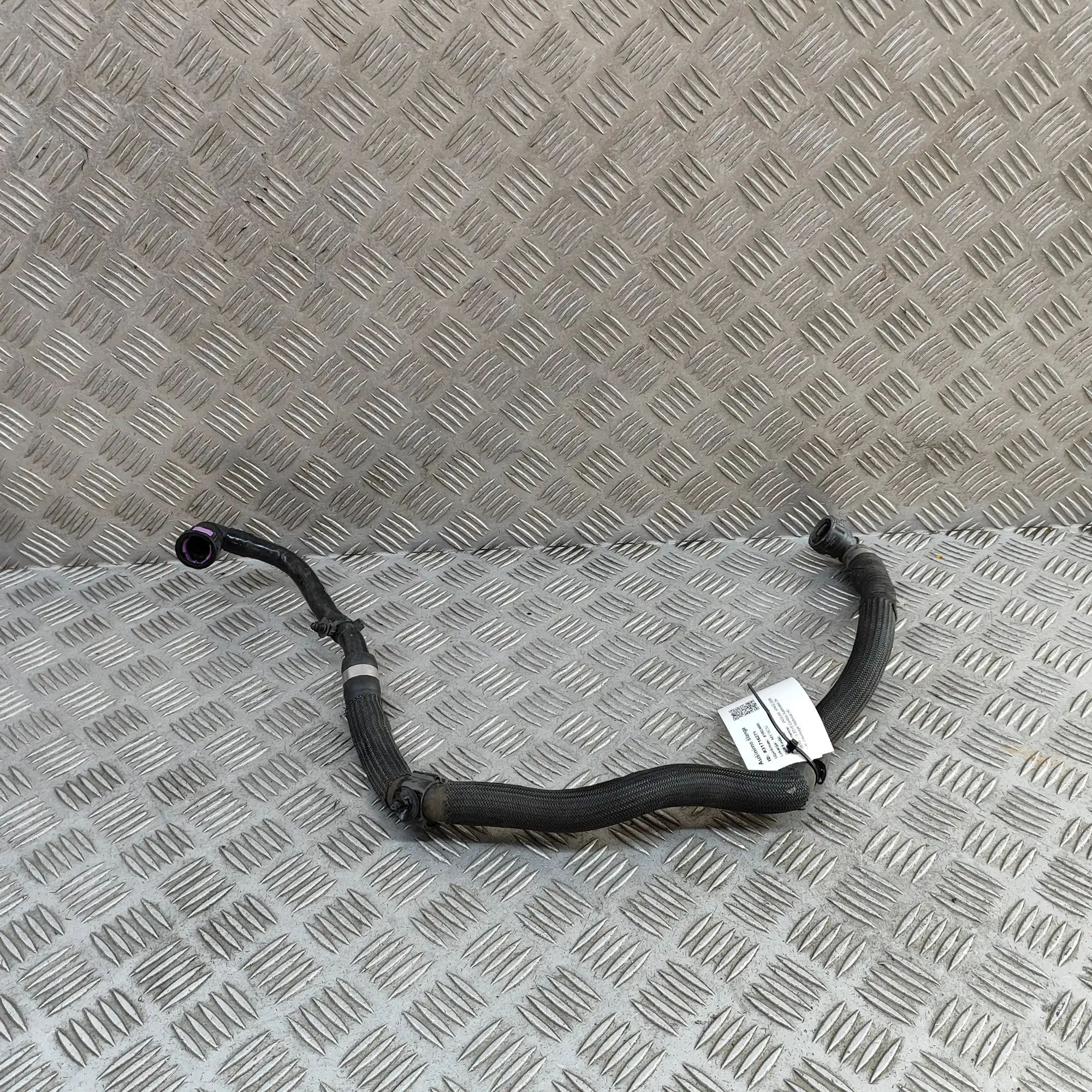 Jaguar I-Pace Шланг системы охлаждения Coolant hose — JAGUAR I-PACE (X590) (2018-...) ...